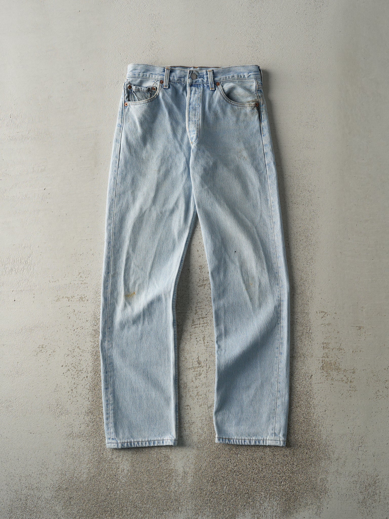 Vintage 80s Light Wash Levi's 501 Jeans (28x30.5)