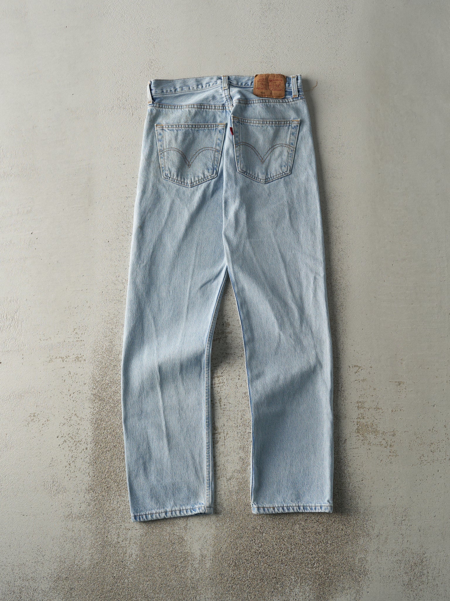 Vintage 80s Light Wash Levi's 501 Jeans (28x30.5)