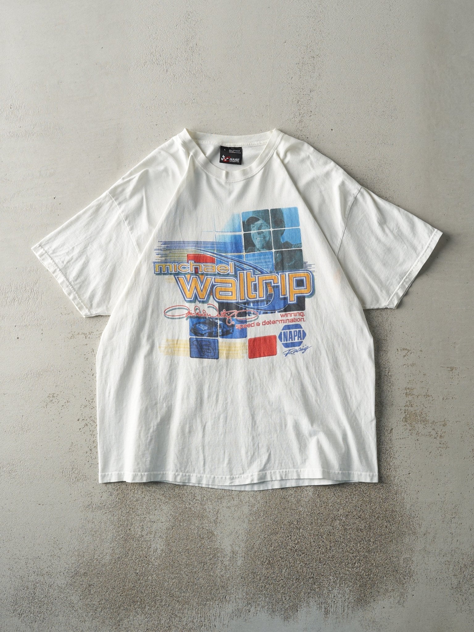 Vintage Y2K White Michael Waltrip Nascar Racing Tee (L/XL)