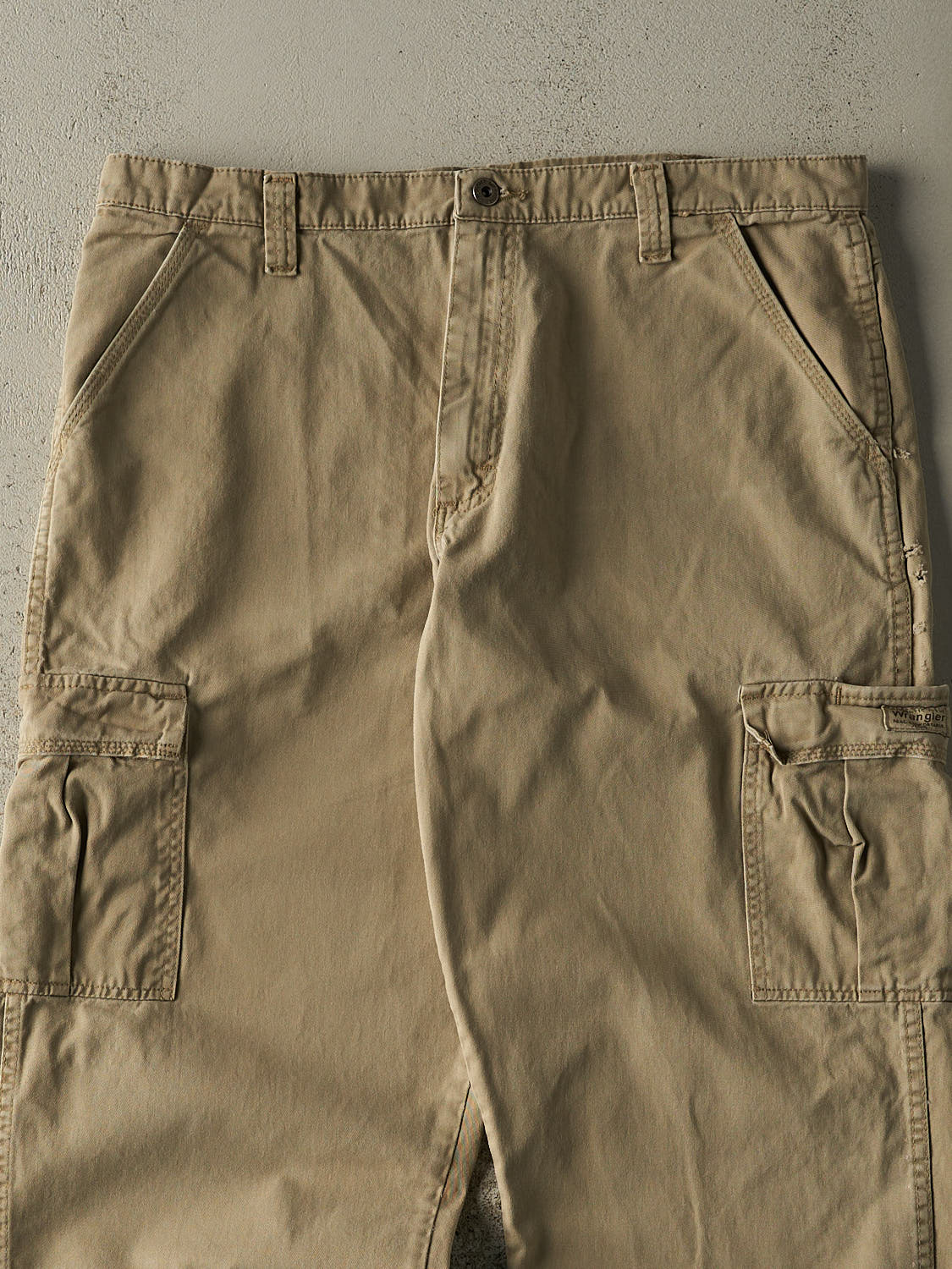 Vintage 90s Beige Wrangler Cargo Pants (37x29)