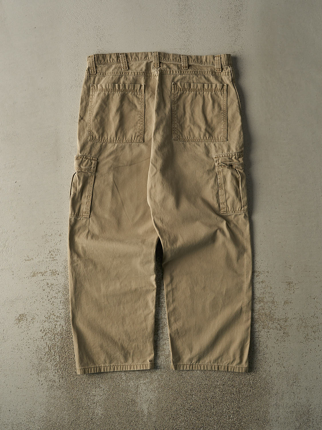Vintage 90s Beige Wrangler Cargo Pants (37x29)