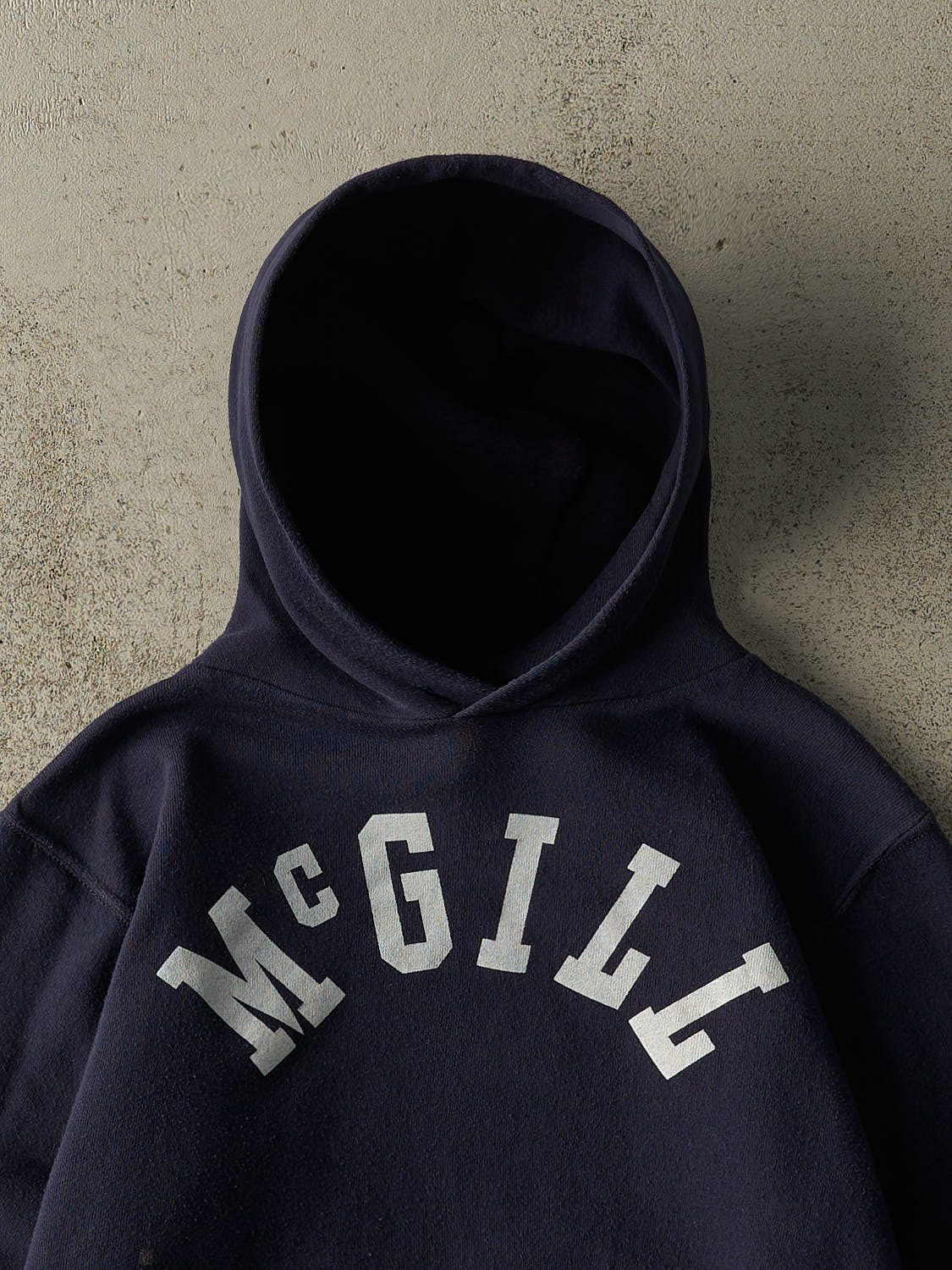 Vintage 90s Navy Blue McGill University Russell Athletic Hoodie (XS/S)