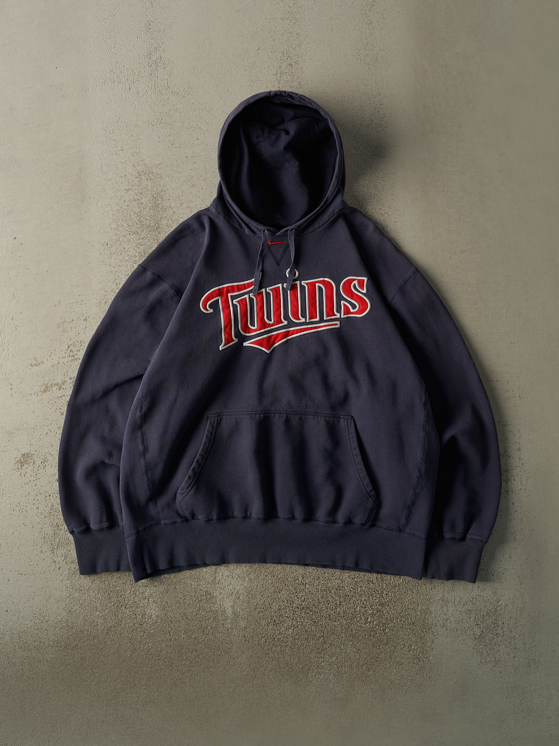 Vintage Y2K Navy Blue Minnesota Twins Embroidered Nike Hoodie (XL/XXL)