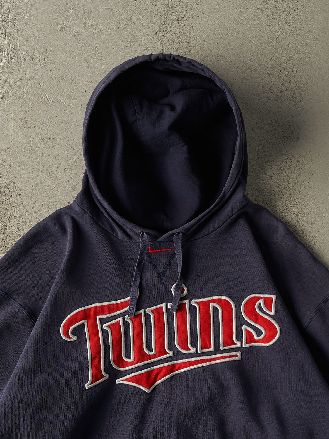 Vintage Y2K Navy Blue Minnesota Twins Embroidered Nike Hoodie (XL/XXL)