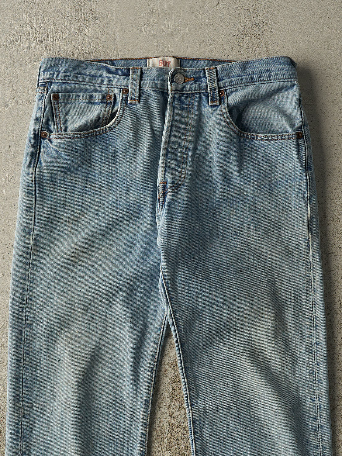 Vintage 90s Light Wash Levi's 501 Jeans (31x31.5)