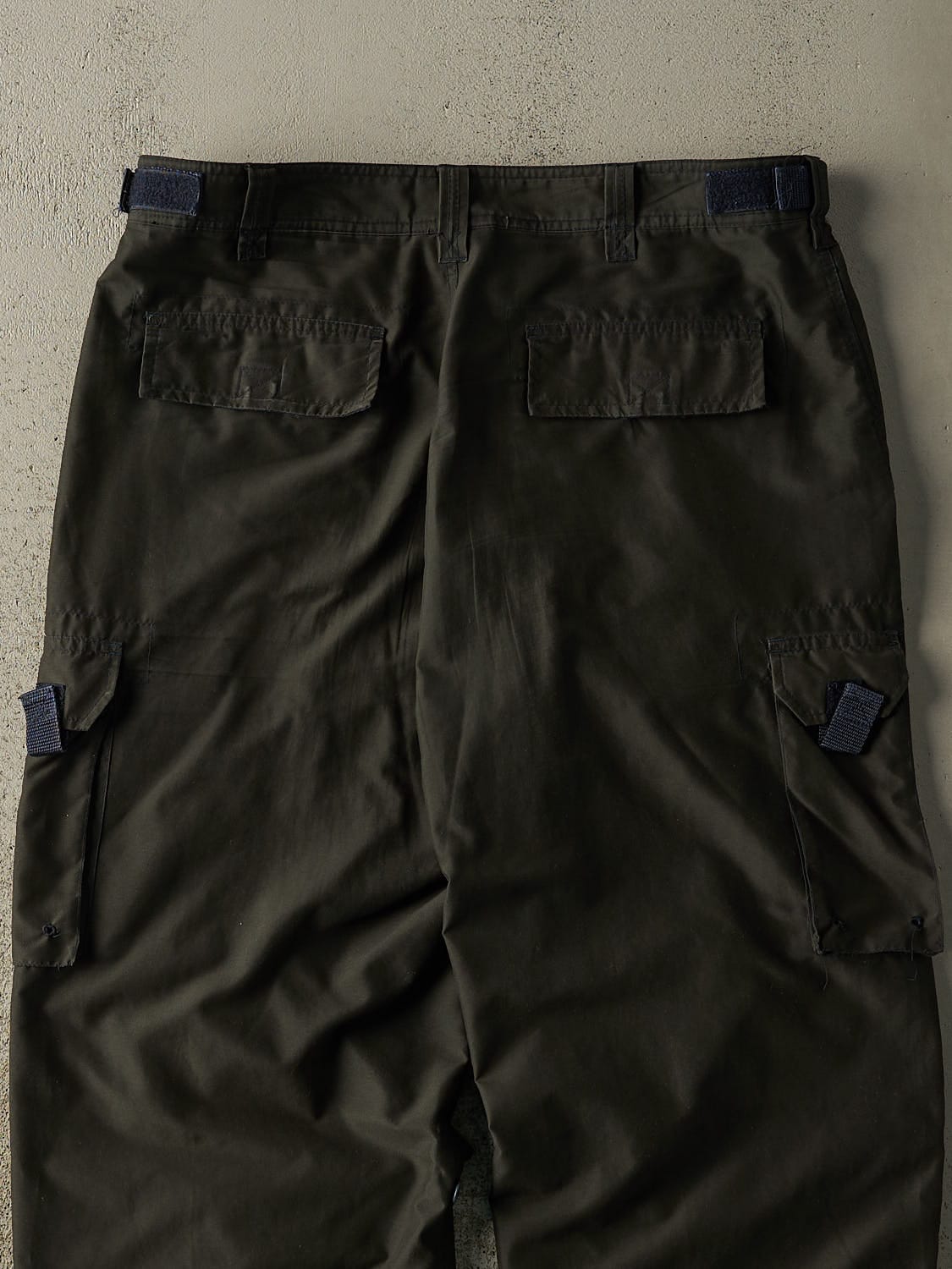 Vintage Y2K Green Lightweight Cargo Pants (36.5x26.5)