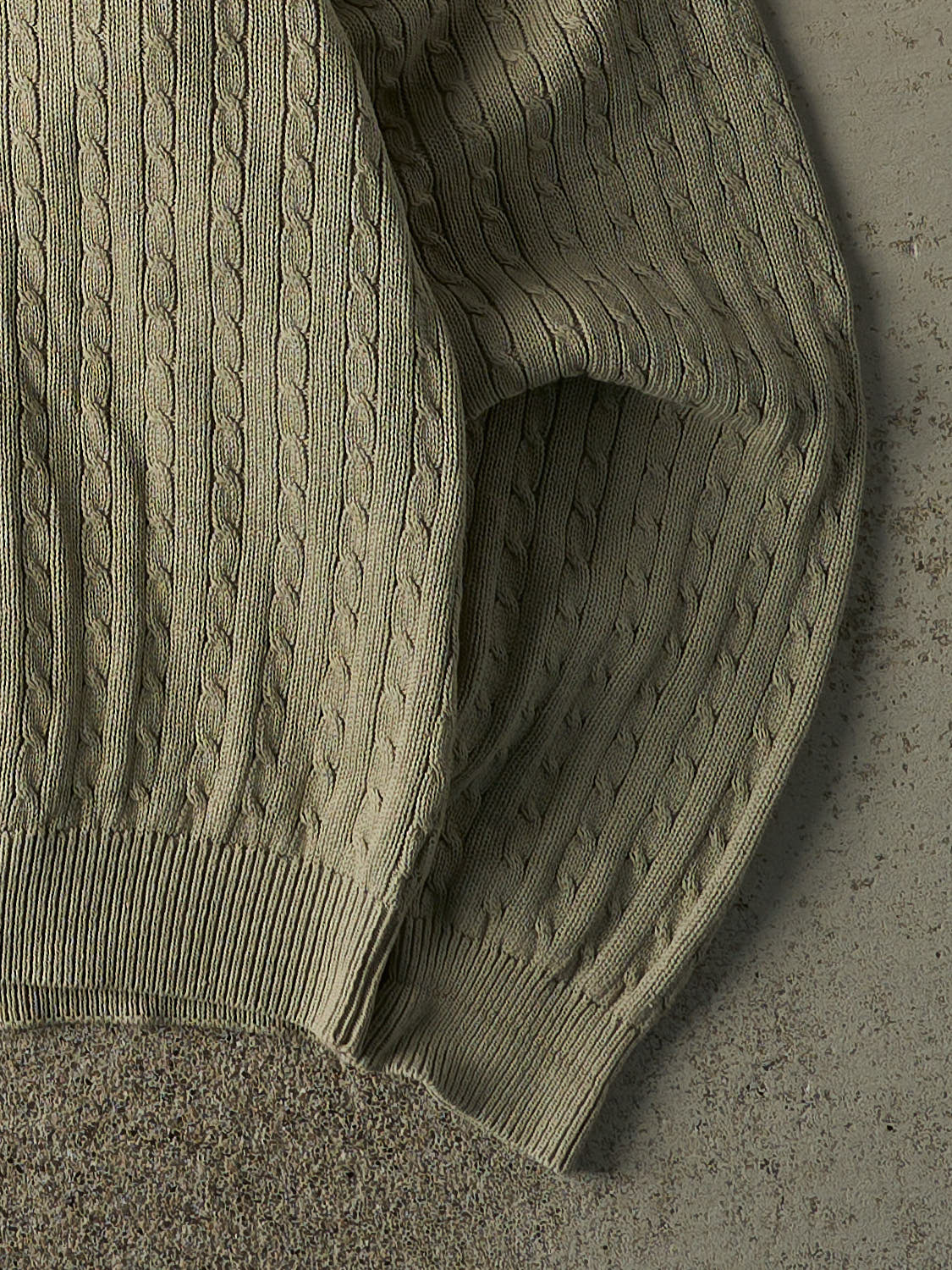 Vintage Y2K Beige Cable Knit Pullover (XL)