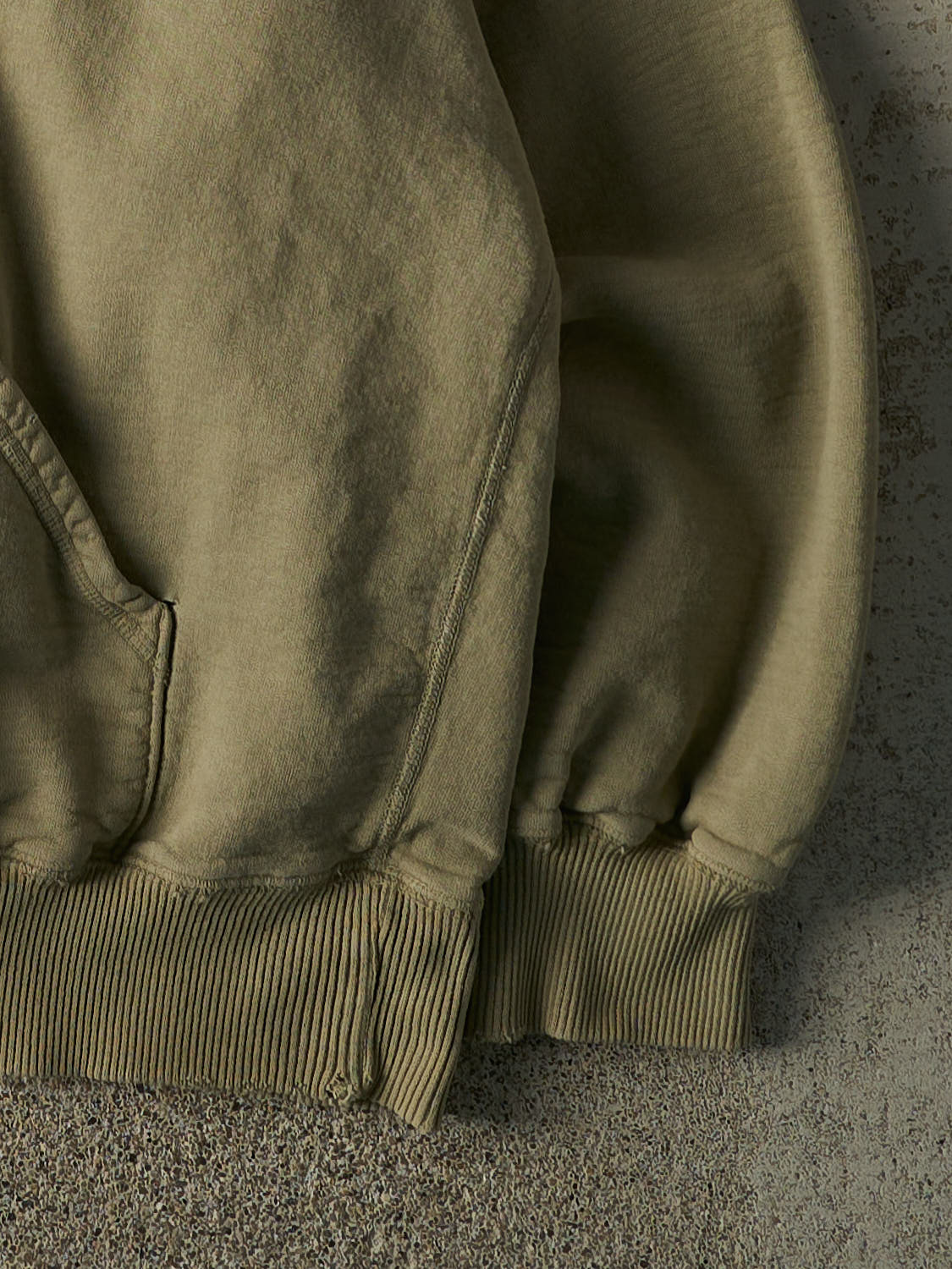 Vintage Y2K Green Wind River Embroidered Hoodie (XL/XXL)