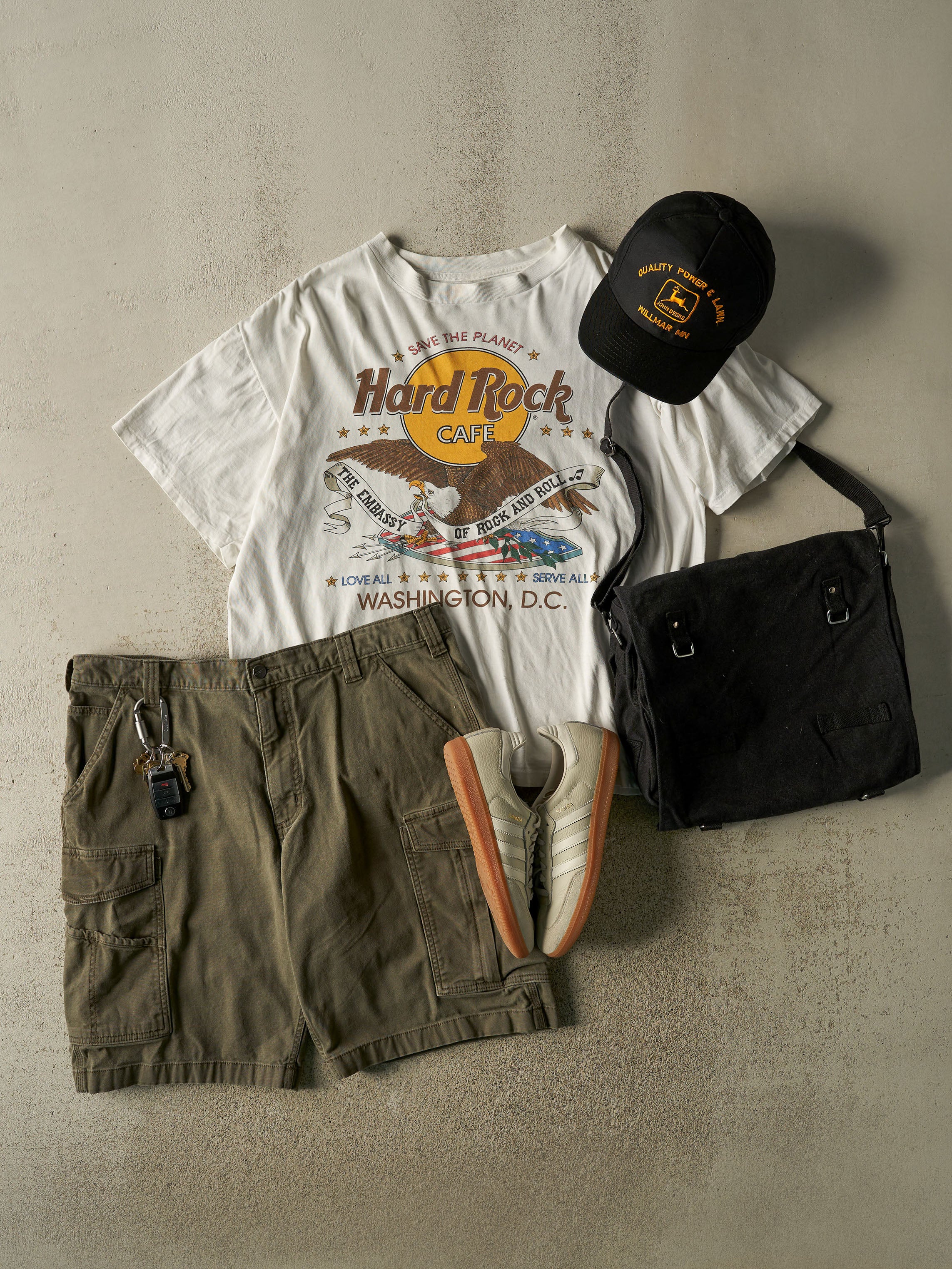 Vintage Y2K Green Carhartt Cargo Shorts (38x11)