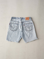 Vintage Y2K Light Wash Levis 505 Cutoff Denim Shorts (32x8)