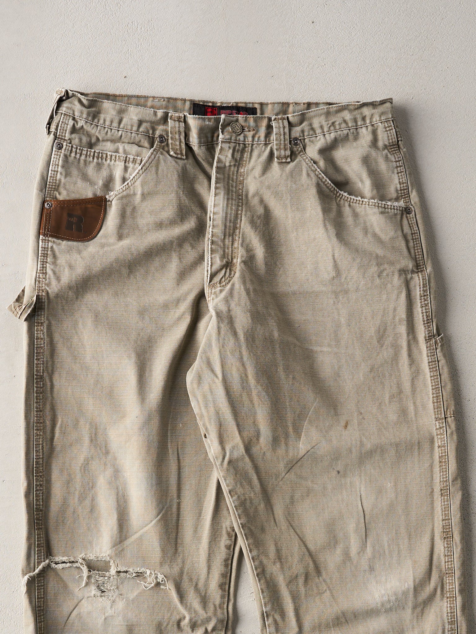 Vintage Y2K Beige Wrangler Riggs Carpenter Pants (34x32)