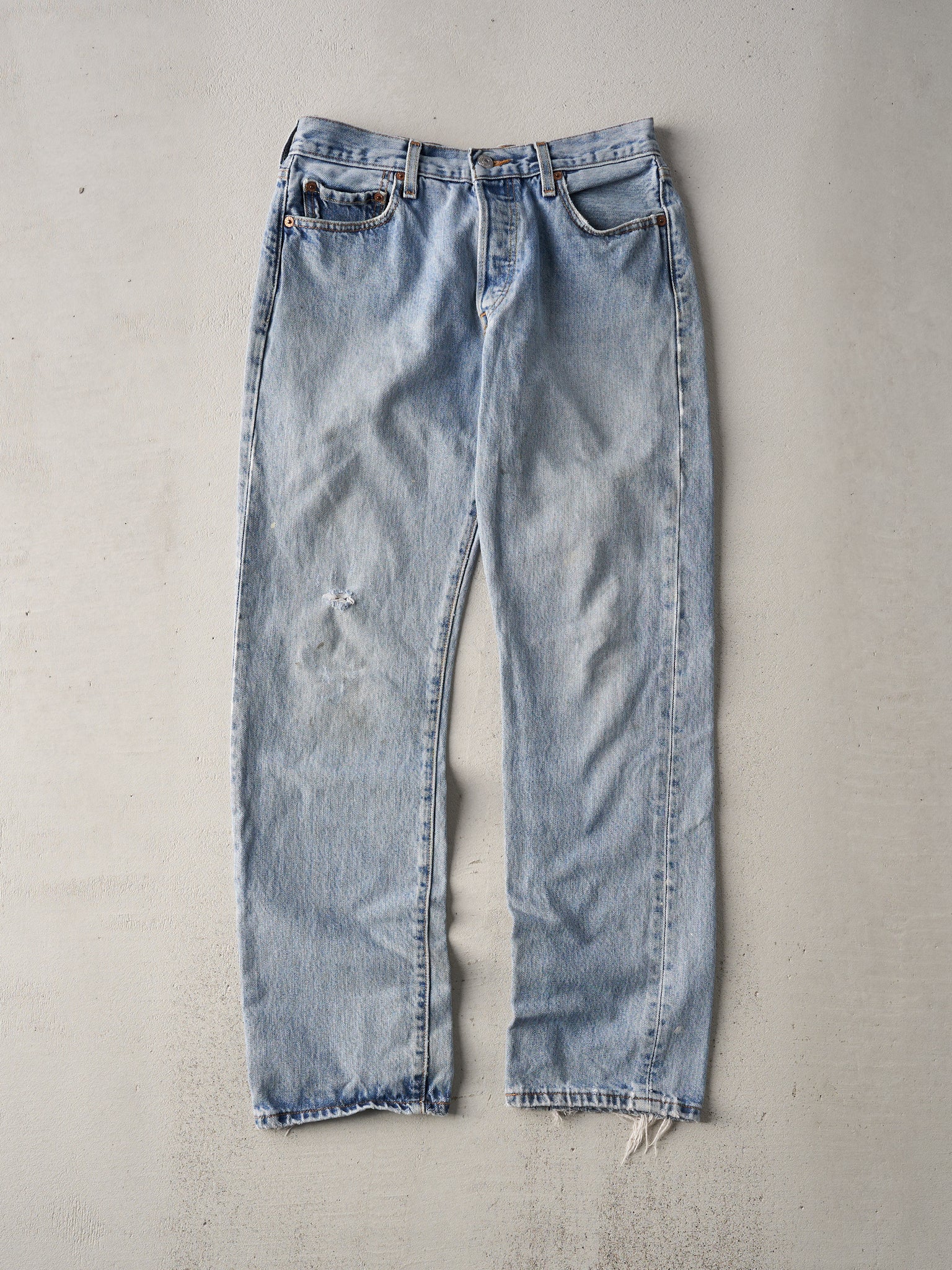 Vintage 90s Light Wash Levi 501s Denim Jeans (29x30)