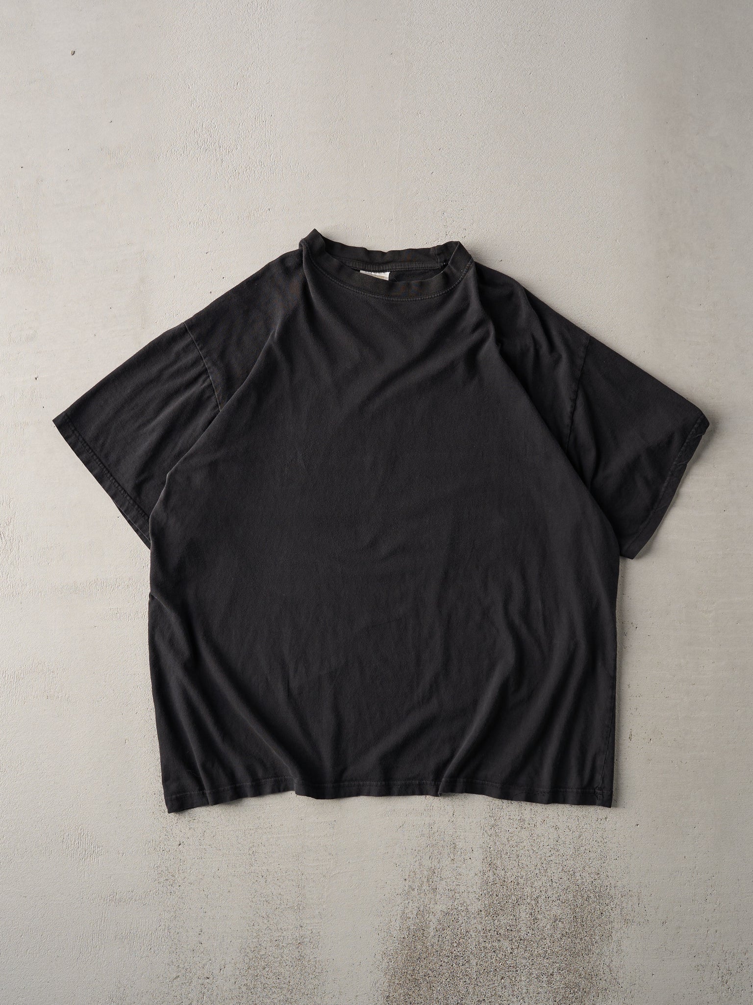 Vintage 90s Black Blank Tee (L)