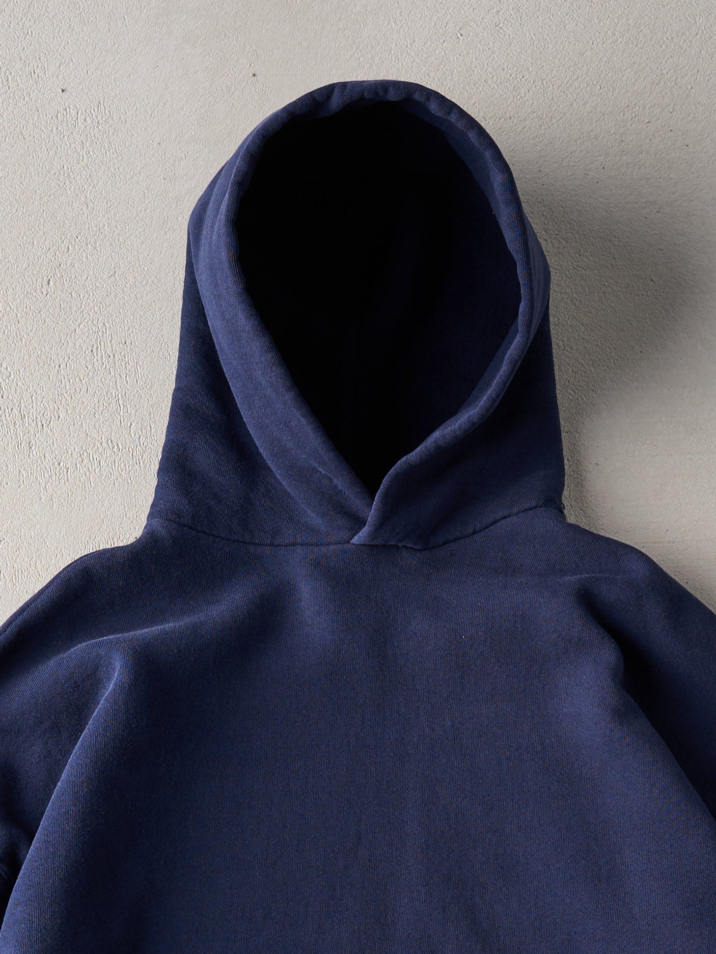 Vintage 90s Navy Russell Athletics Blank Boxy Hoodie (L)