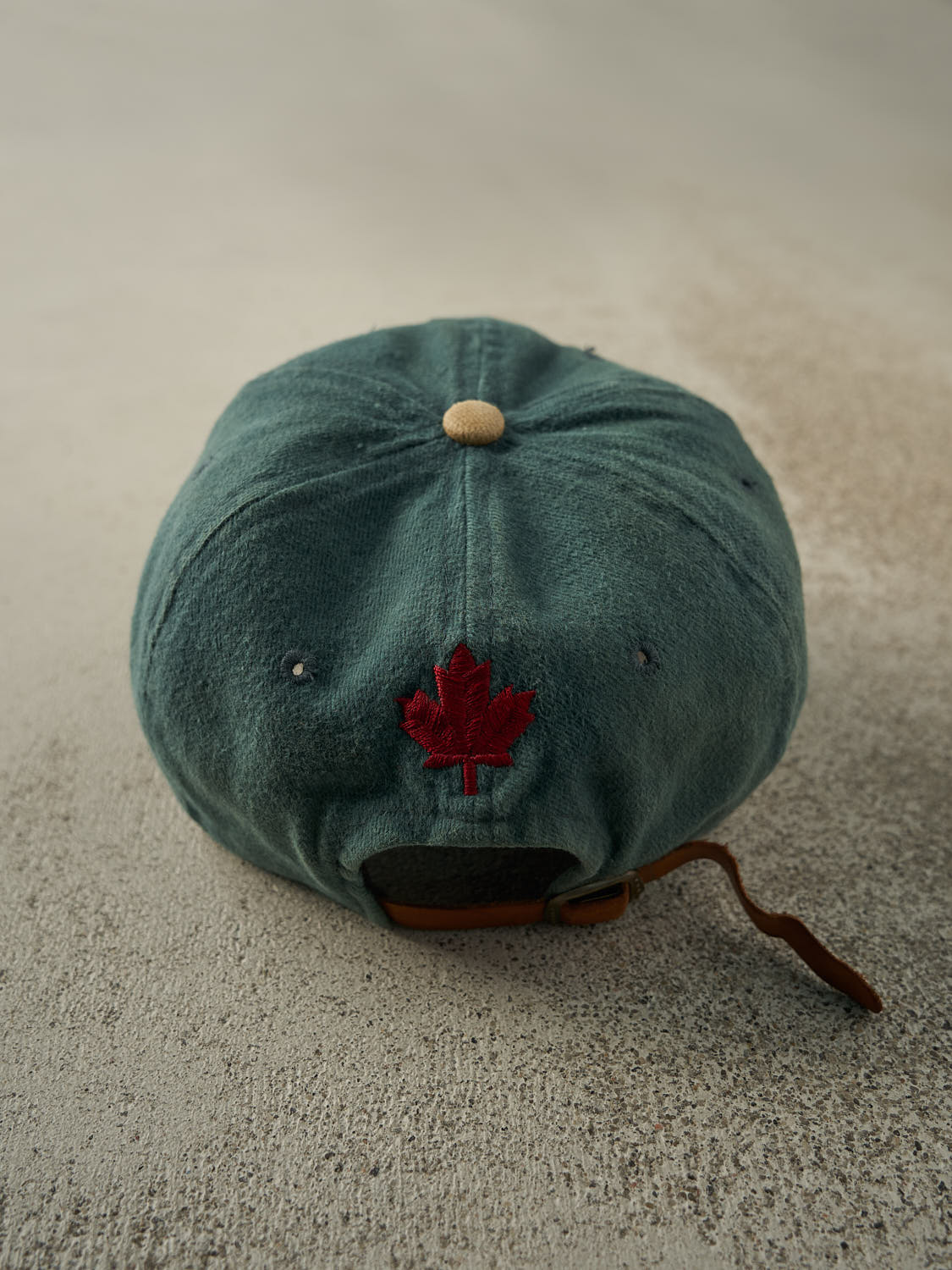 Vintage 90s Blue & Beige Embroidered Labatt Blue Leather Strapback