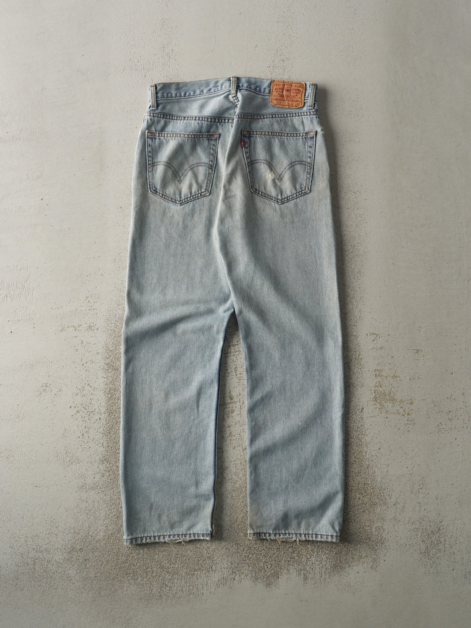 Vintage 90s Light Wash Levi's 505 Jeans (31x30)