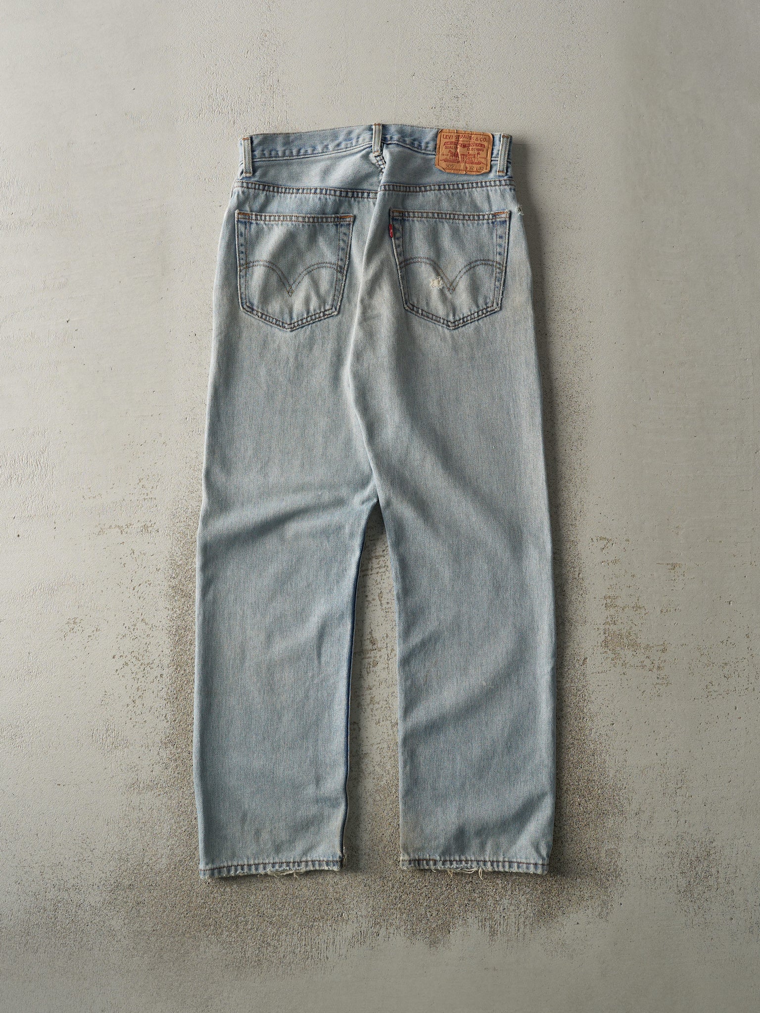 Vintage 90s Light Wash Levi's 505 Jeans (31x30)