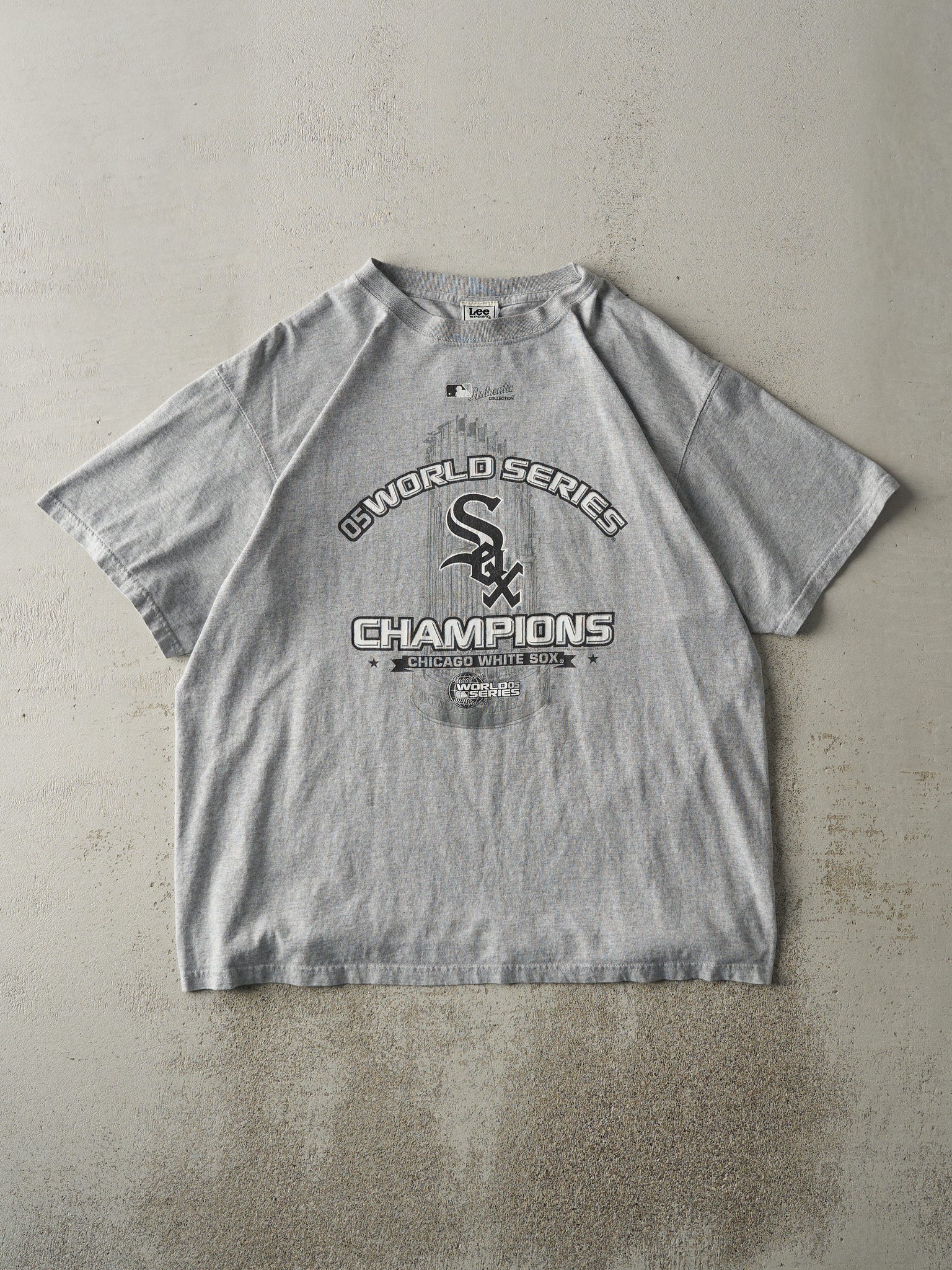 Vintage 05' Grey Chicago White Sox World Series Champions (L/XL)