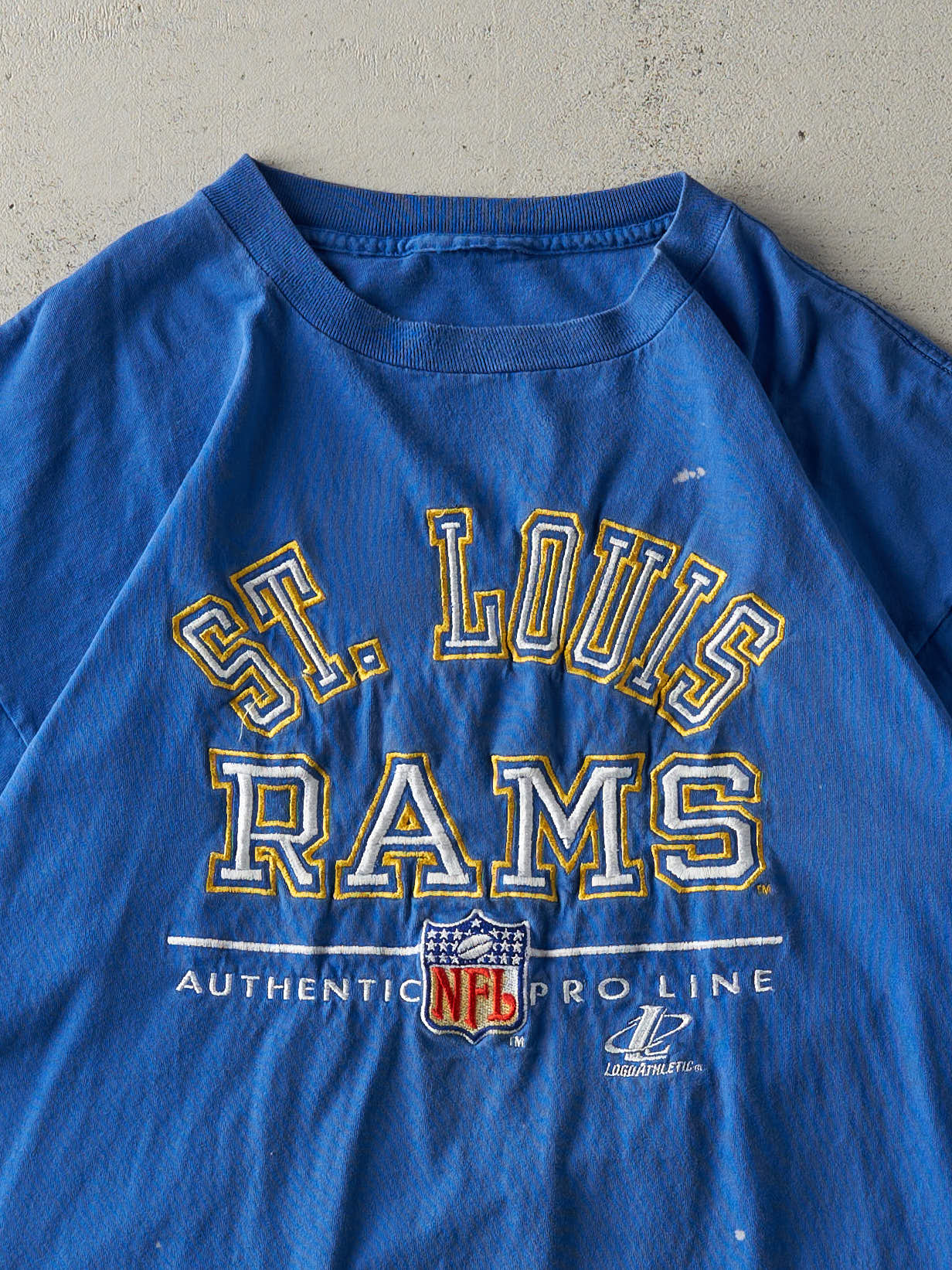 Vintage 90s Blue Embroidered St. Louis Rams Single Stitch Tee (L/XL)