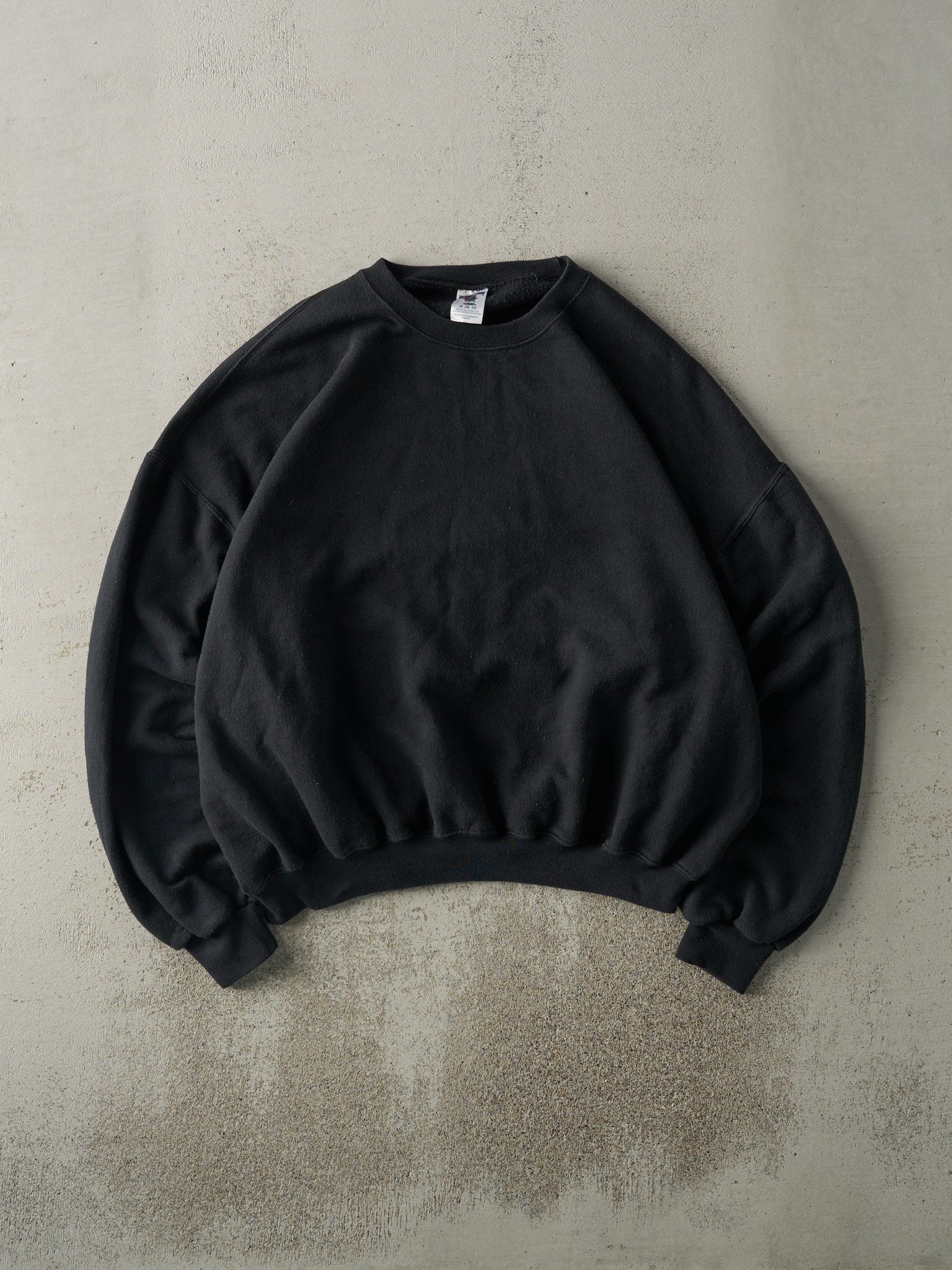 Vintage Y2K Black Blank Boxy Crewneck (L/XL)