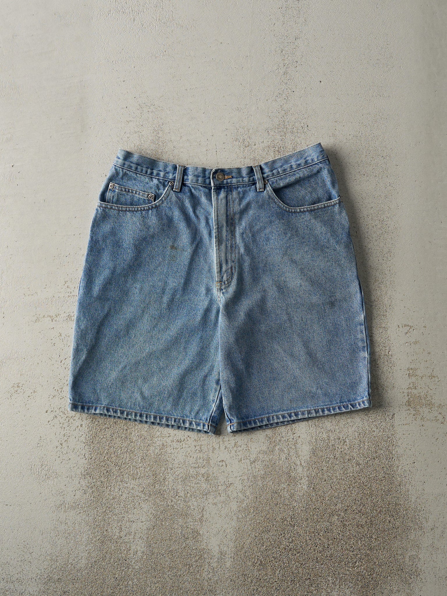 Vintage Y2K Mid Wash Route 66 Jean Shorts (33x8.5)