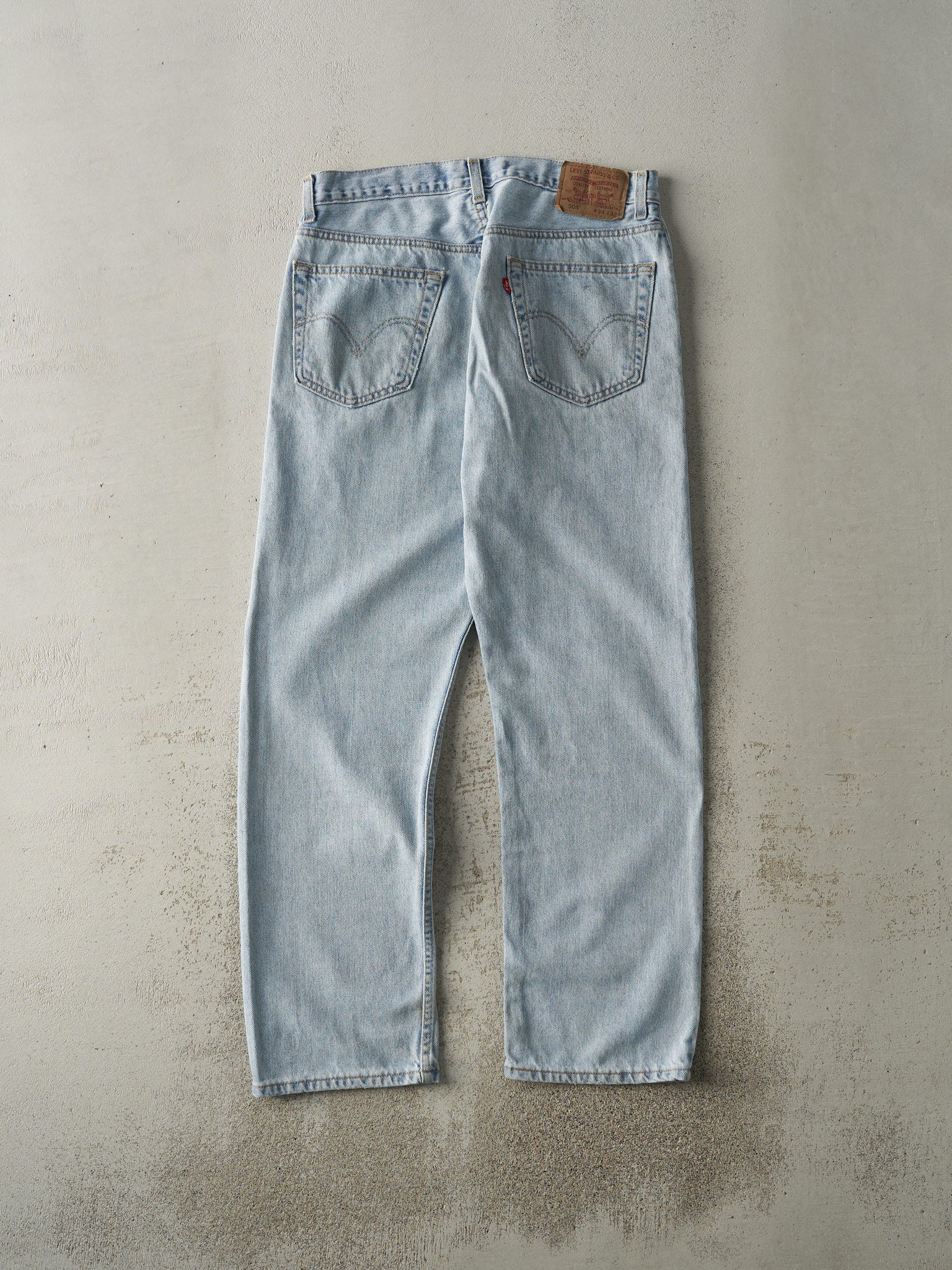 Vintage 90s Light Wash Levi's 505 Jeans (33x31)