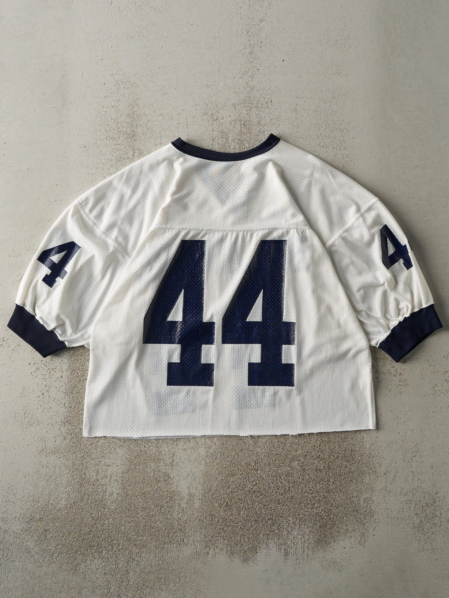 Vintage 90s White & Navy Delaware Cropped Jersey (M)