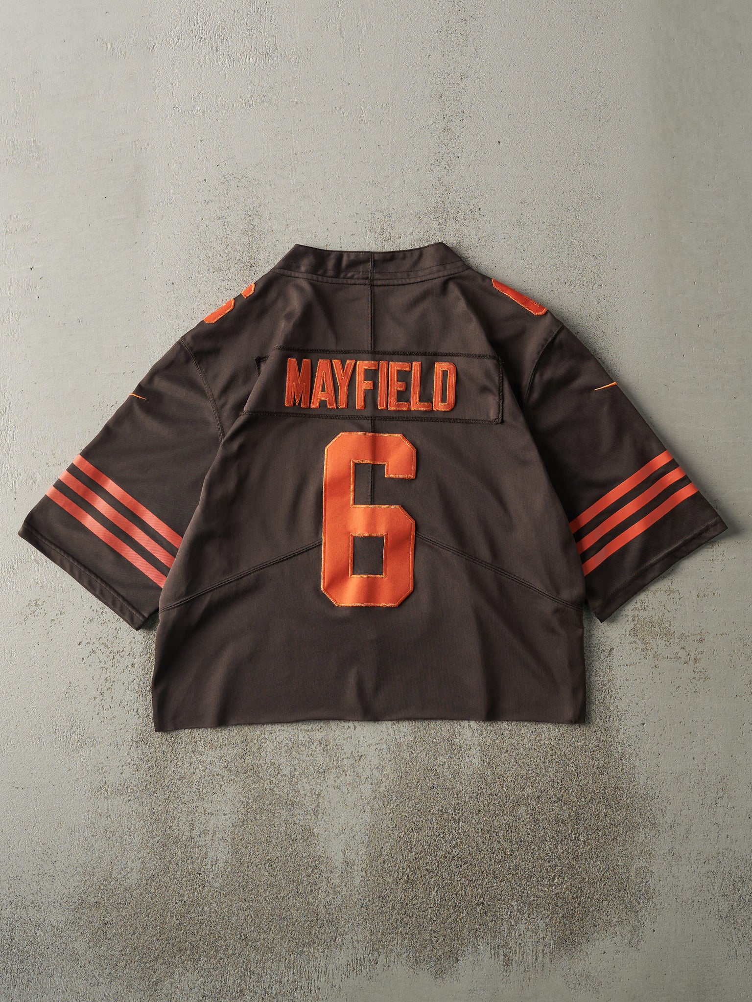 Vintage Y2K Brown Cleveland Browns #6 Baker Mayfield Cropped Jersey (M)