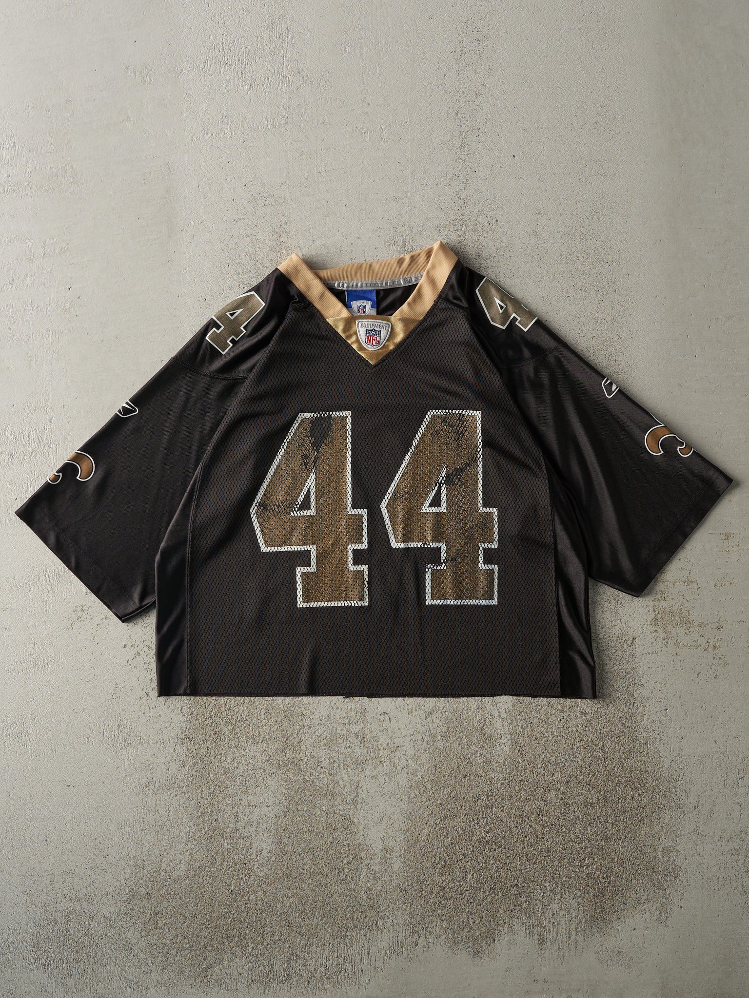 Vintage Y2K Black New Orleans Saints #44 Mike Karney Cropped Jersey (M)