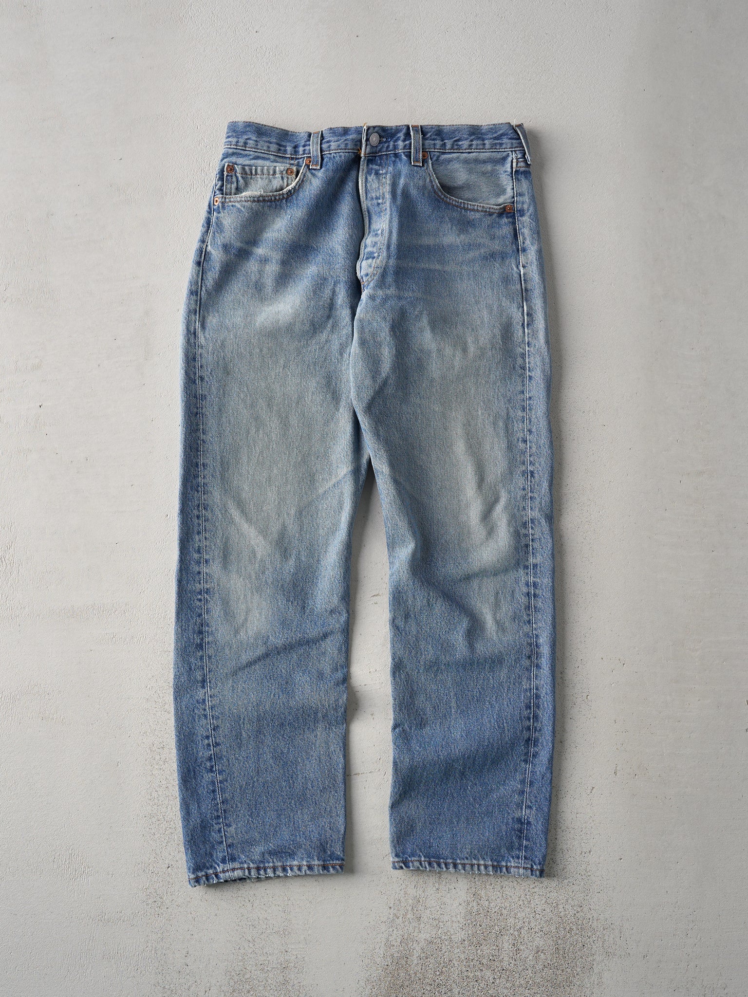 Vintage 90s Light Wash Levis 501 Denim Jeans (32x29)