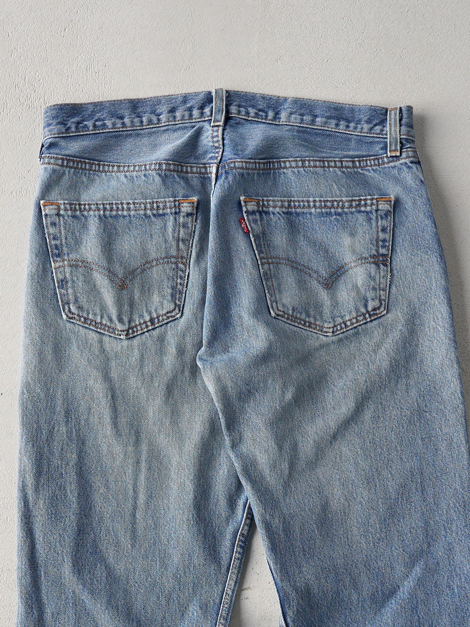 Vintage 90s Light Wash Levis 501 Denim Jeans (32x29)