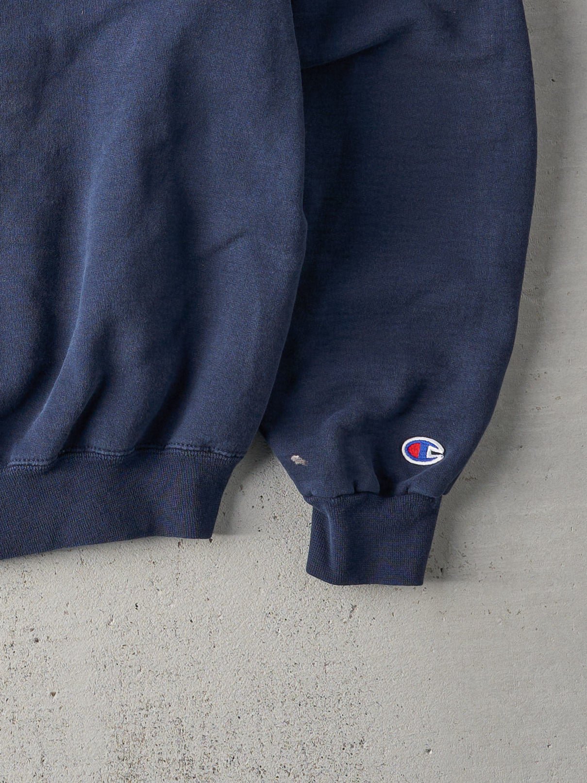 Vintage 90s Navy Champion Boxy Crewneck (L)