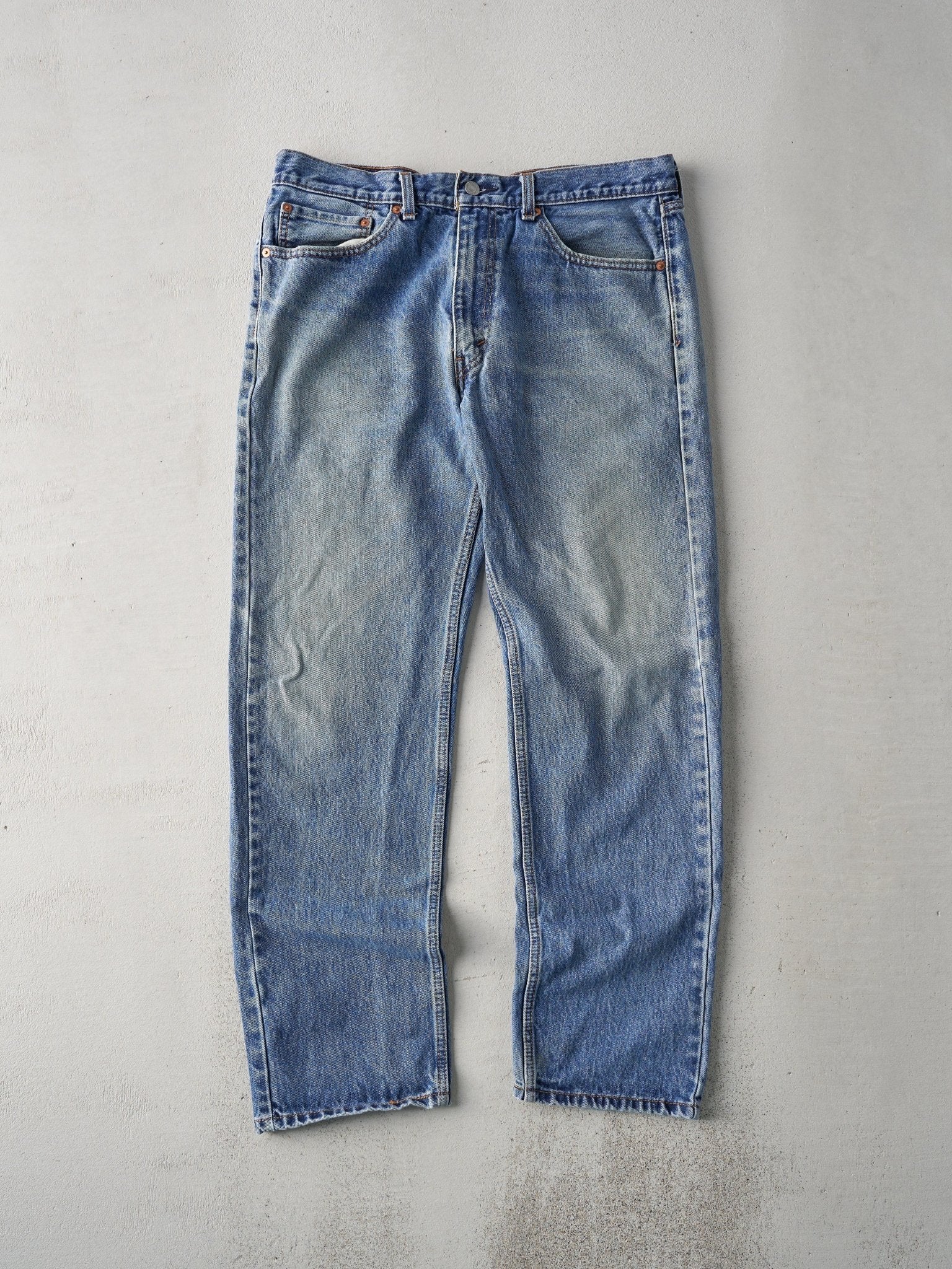 Vintage Y2k Light Wash Levis 505 Denim Jeans (36x30.5)