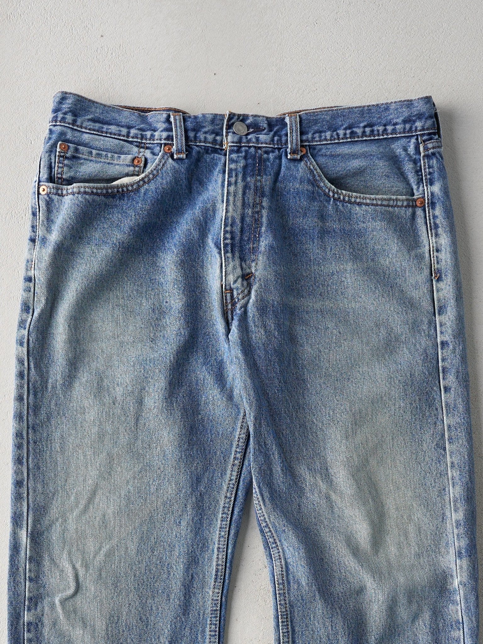 Vintage Y2k Light Wash Levis 505 Denim Jeans (36x30.5)