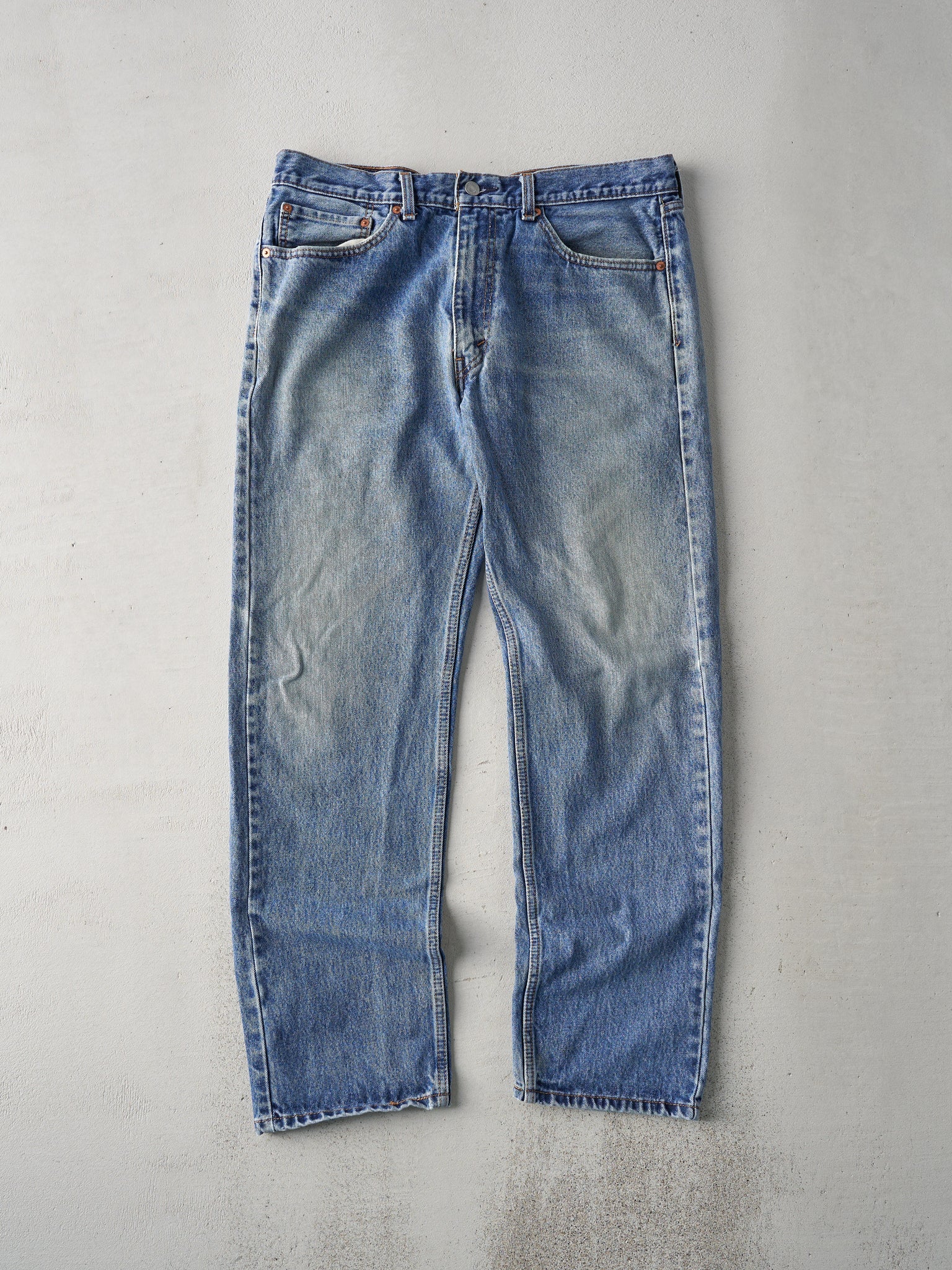 Vintage Y2k Light Wash Levis 505 Denim Jeans (36x30.5)