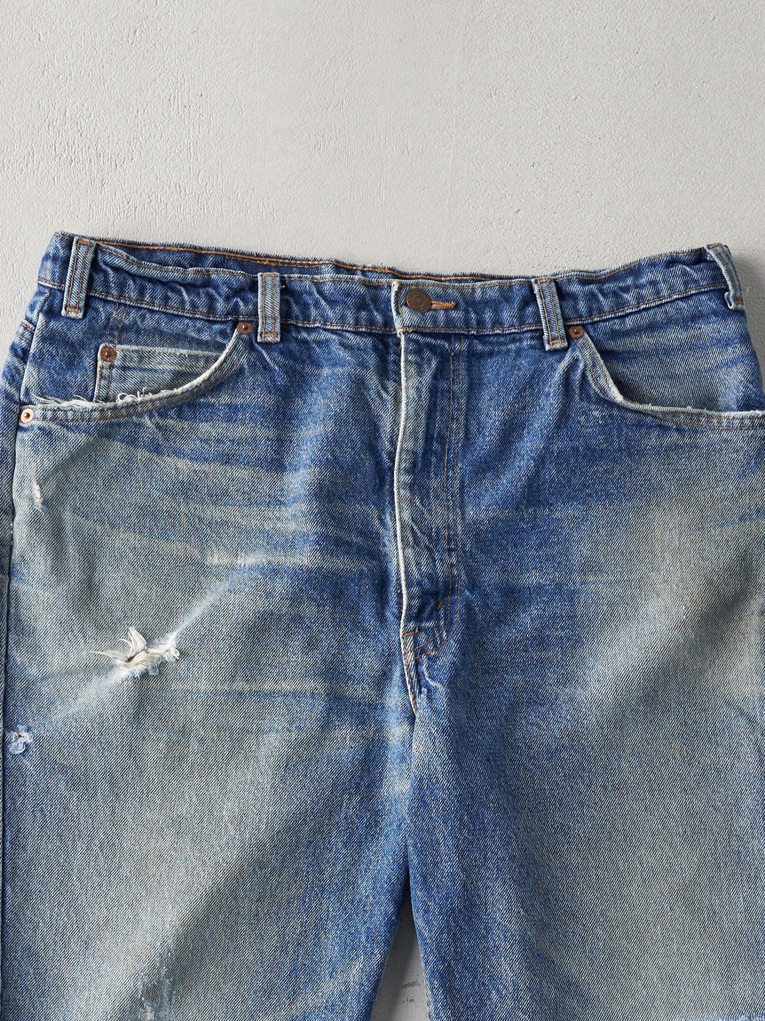 Vintage 70s Mid Wash Levis 619 Orange Tab Denim Shorts (36Wx8.5)