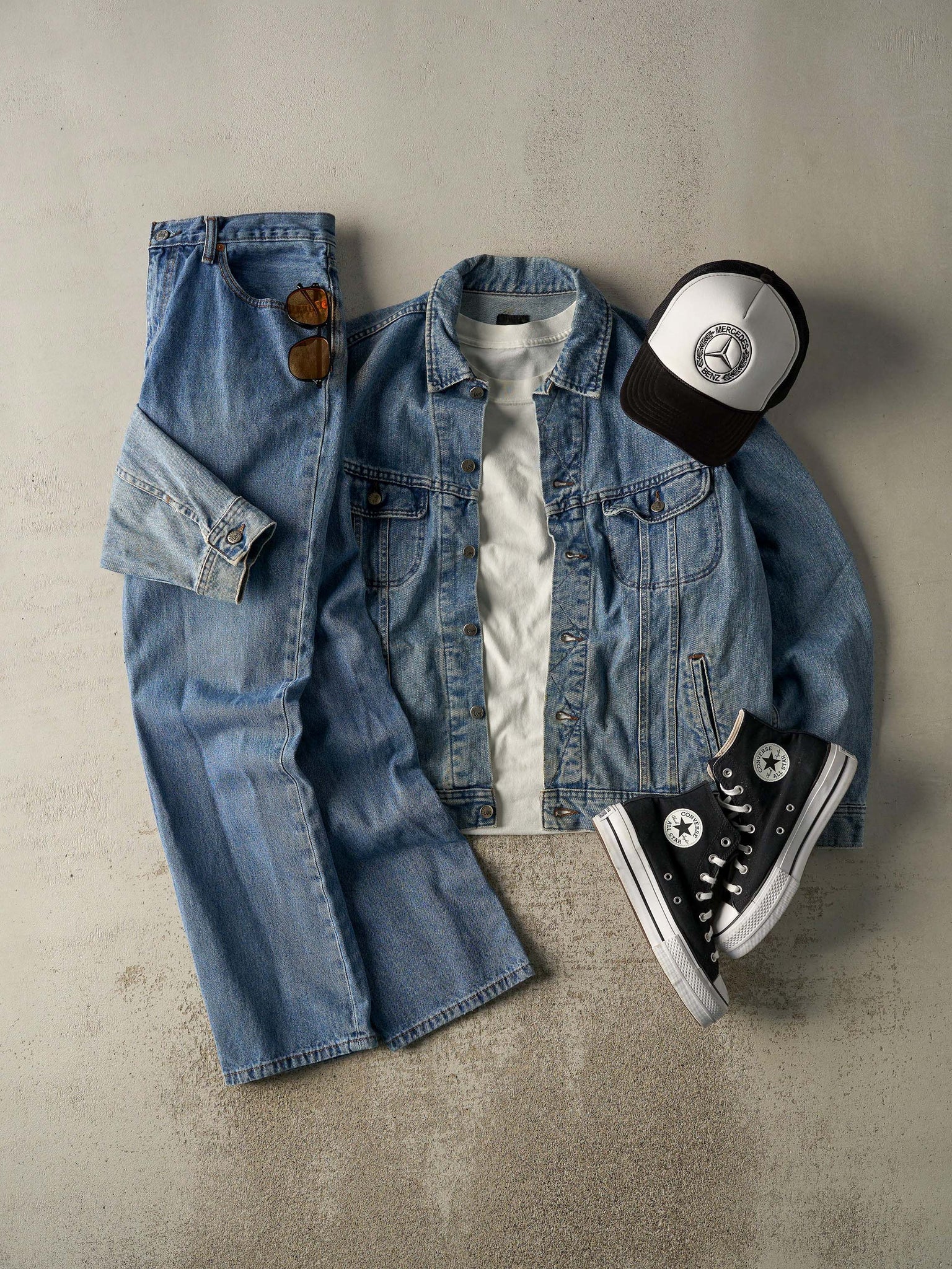 Vintage 90s Mid Wash Lee Riveted Jean Jacket (XL)