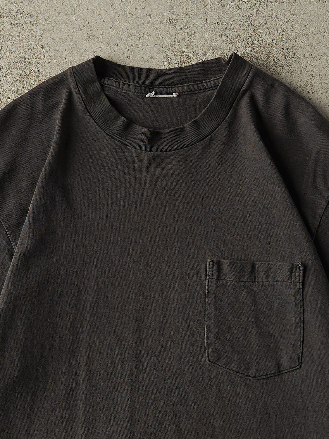 Vintage 90s Faded Black Single Stitch Blank Pocket Tee (M/L)