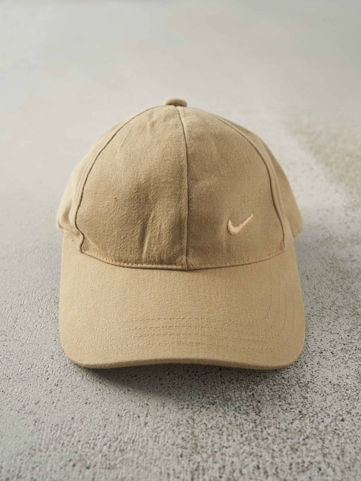 Vintage Y2K Beige Nike Embroidered Swoosh Velcro Back Hat