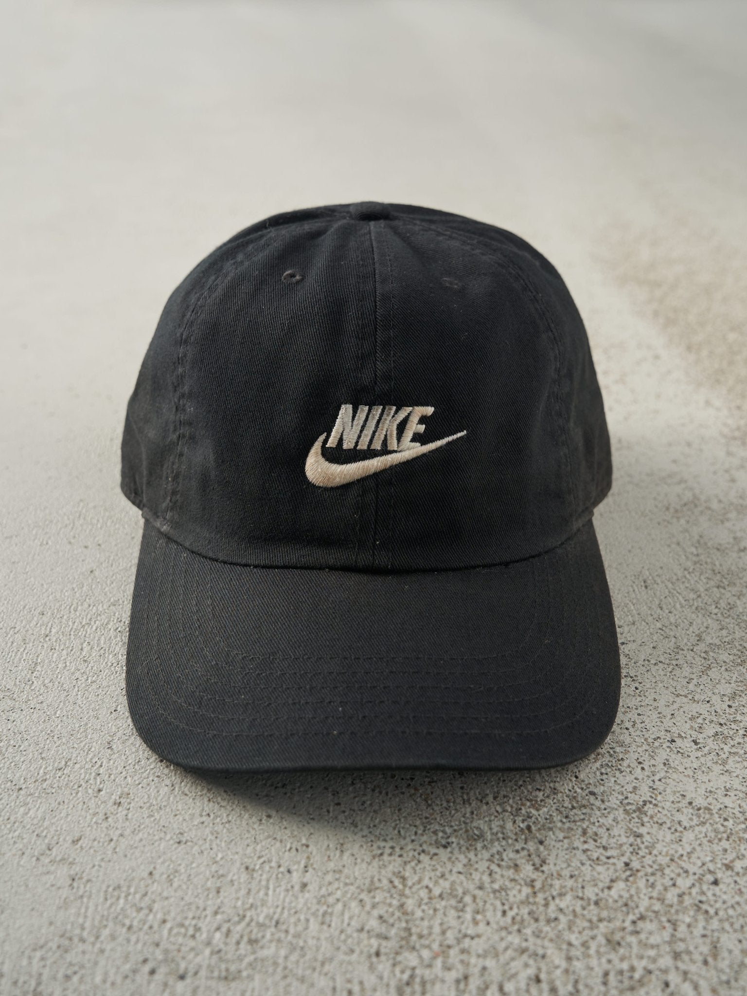 Vintage Y2K Black Embroidered Nike Strapback Hat