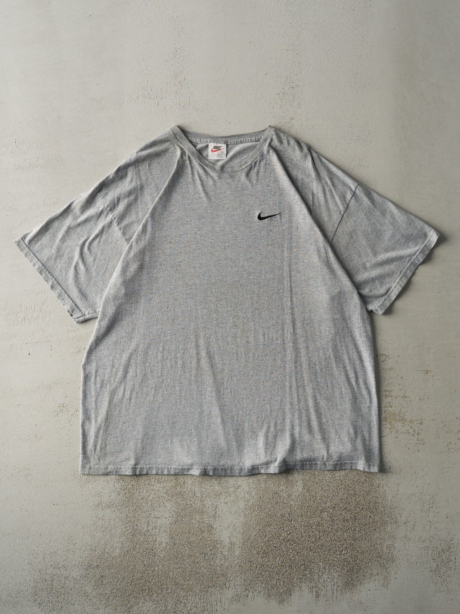 Vintage 90s Grey Nike Swoosh Embroidered Tee (XXL)