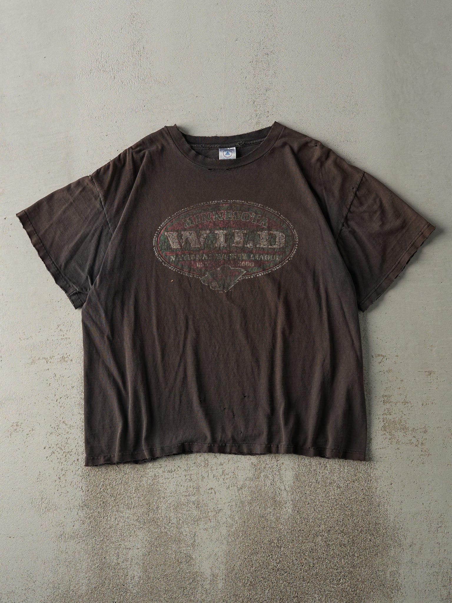 Vintage 00' Sun Faded Brown Minnesota Wild Tee (L)