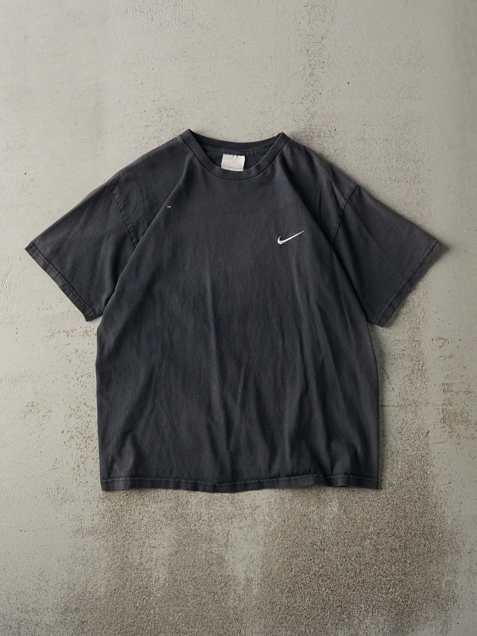 Vintage 90s Faded Black Embroidered Nike Swoosh Tee (M)