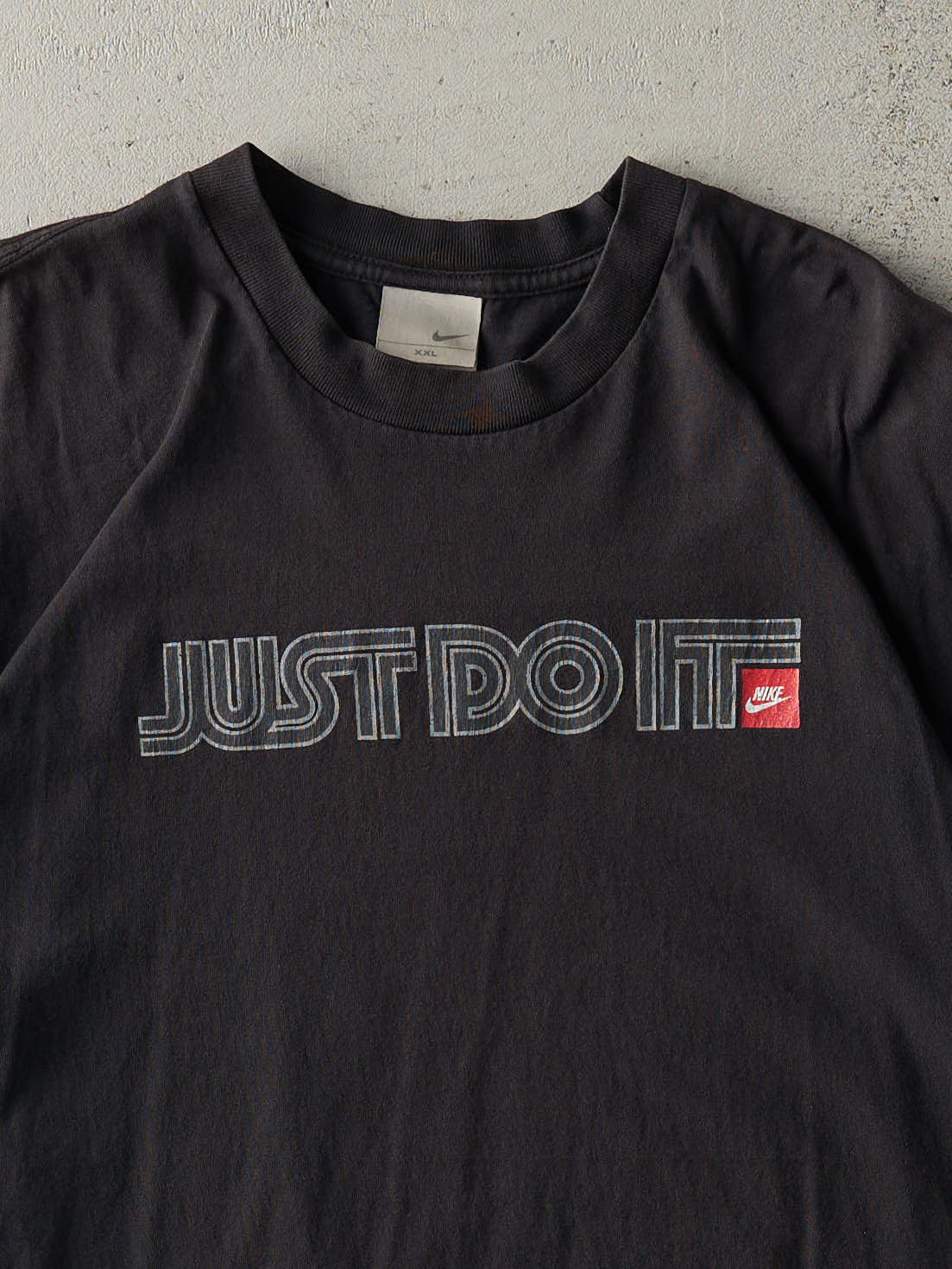 Vintage Y2K Black Nike Just Do It Tee (L/XL)