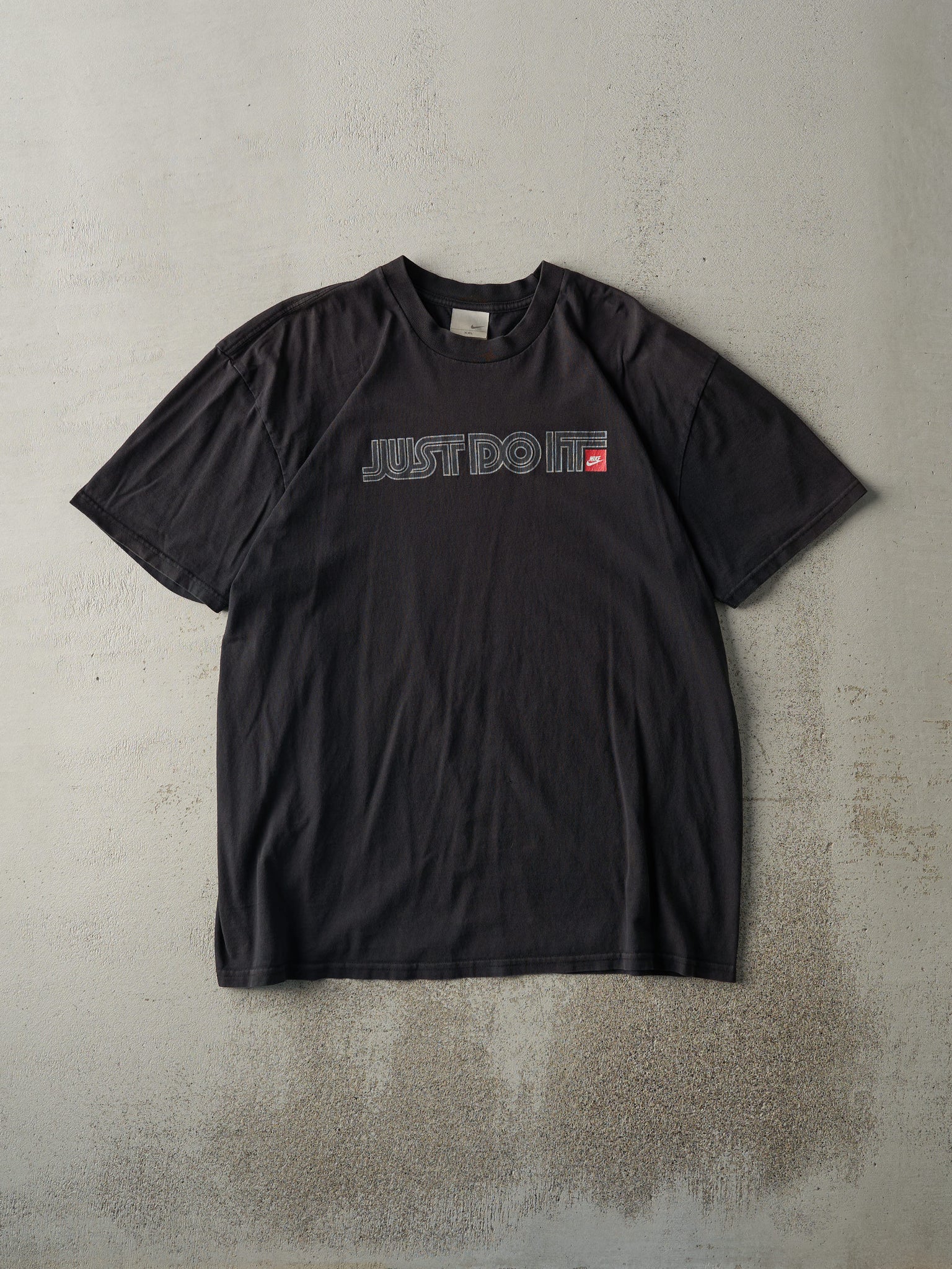 Vintage Y2K Black Nike Just Do It Tee (L/XL)