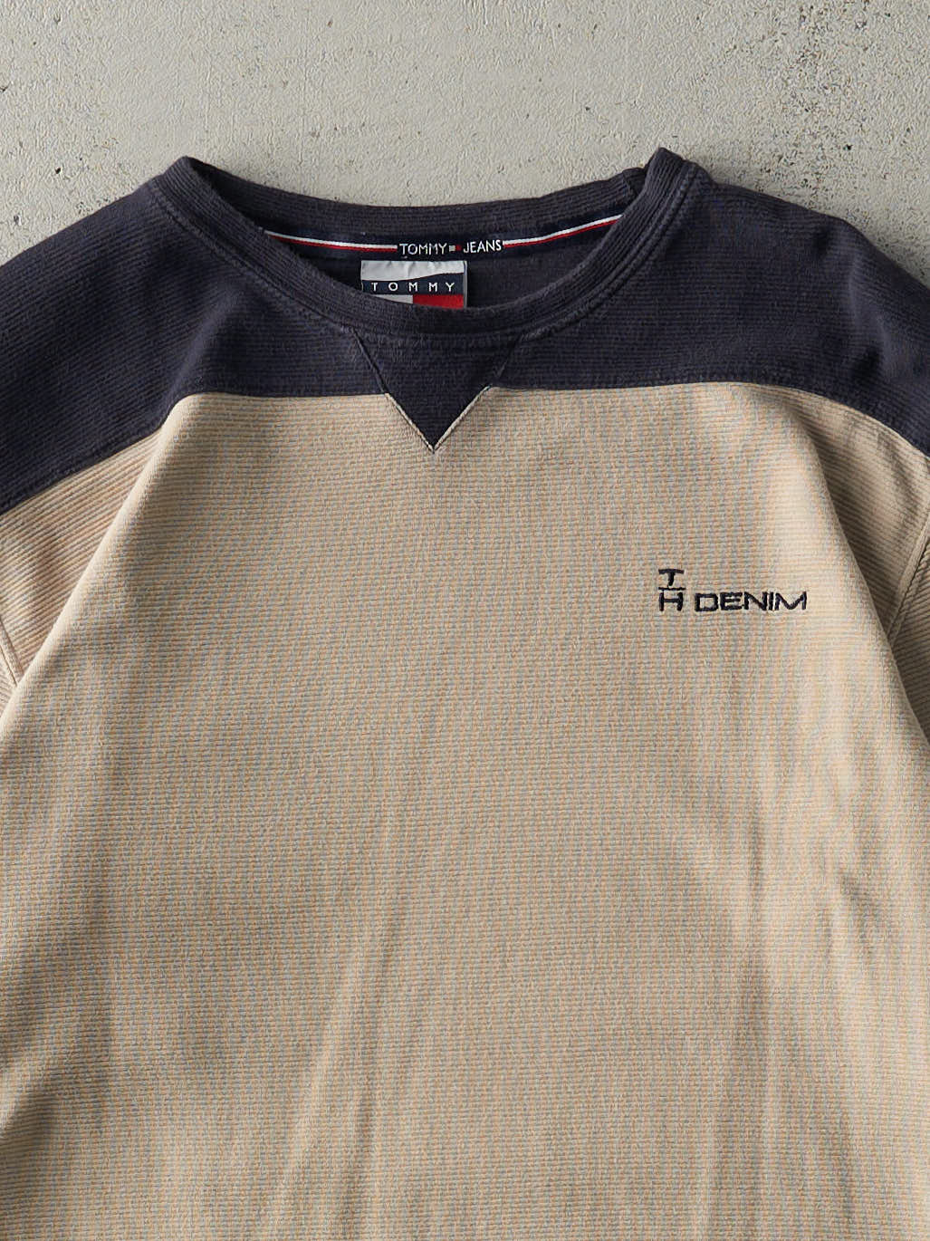 Vintage Y2K Beige & Navy Tommy Jeans Thermal Long Sleeve (M/L)