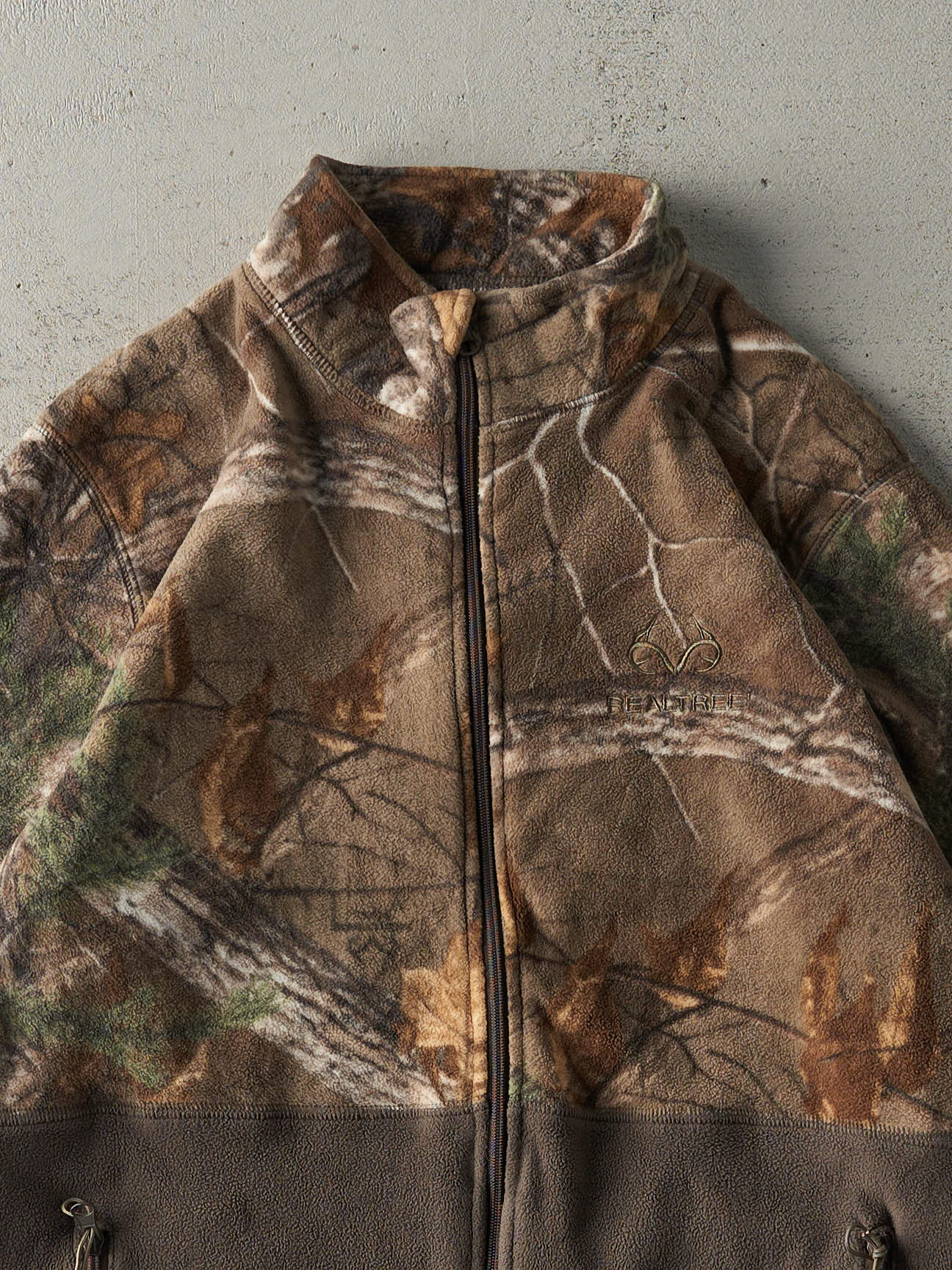 Vintage Y2K Realtree Camo Fleece Zip Up Jacket (M)