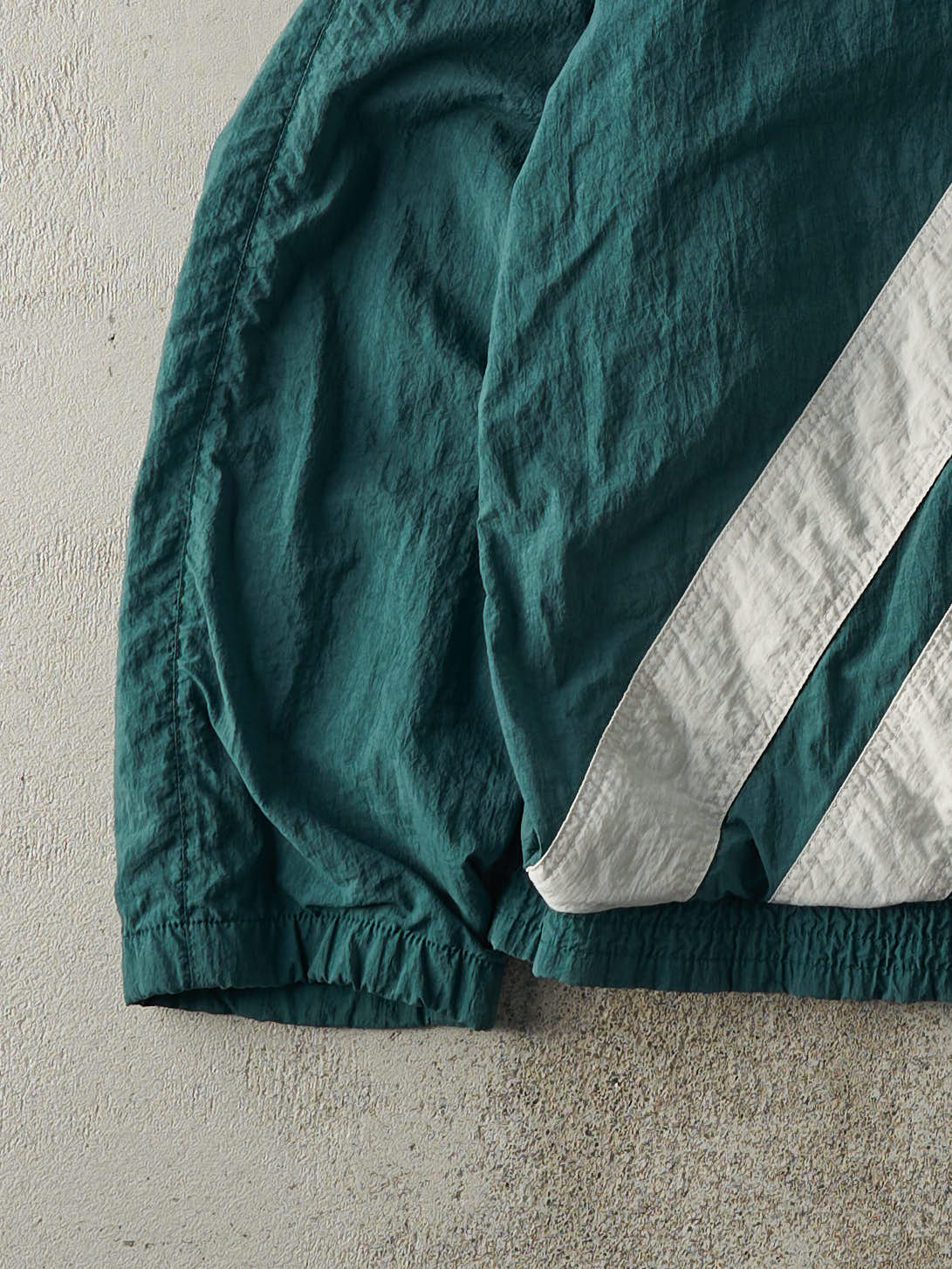 Vintage 90s Green Adidas Windbreaker Jacket (L)