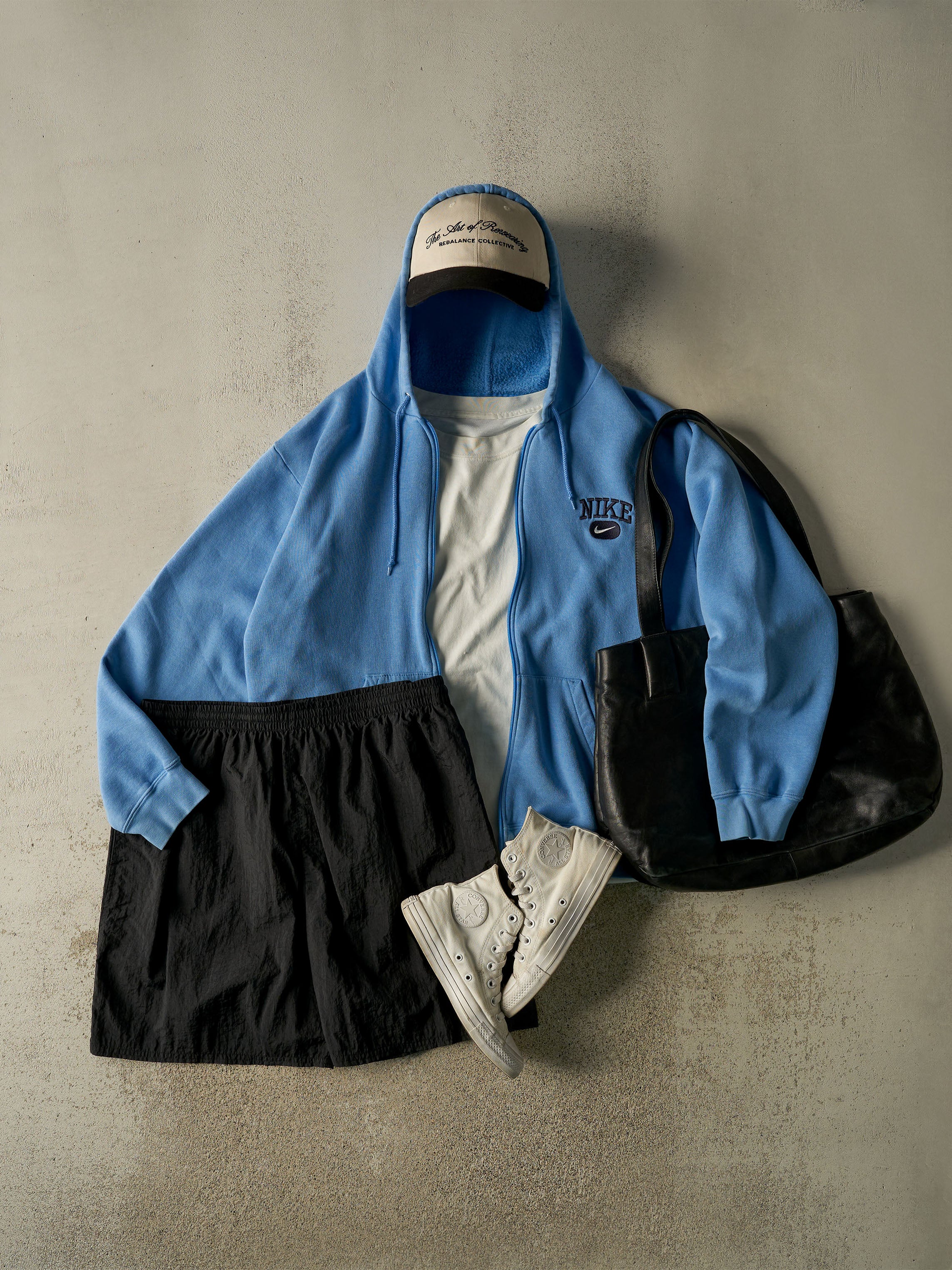 Vintage Y2K Blue Nike Embroidered Zip Up Hoodie (L)