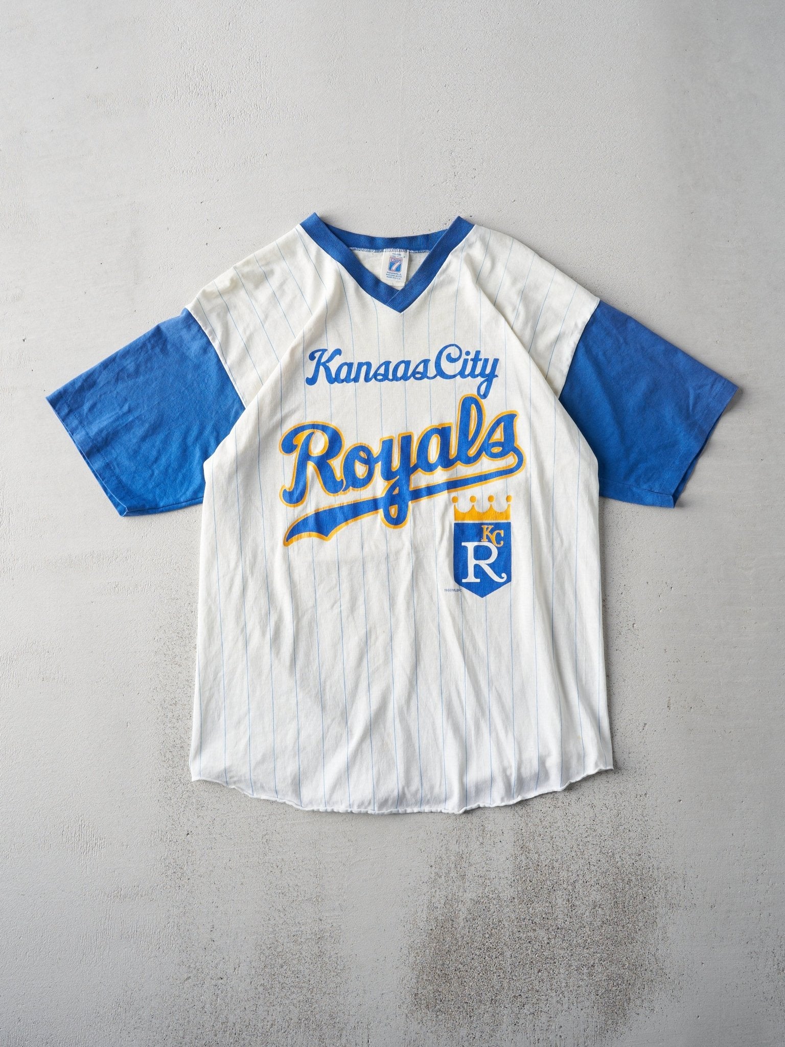 Vintage 88' White Kansas City Royals Jersey Tee (M)